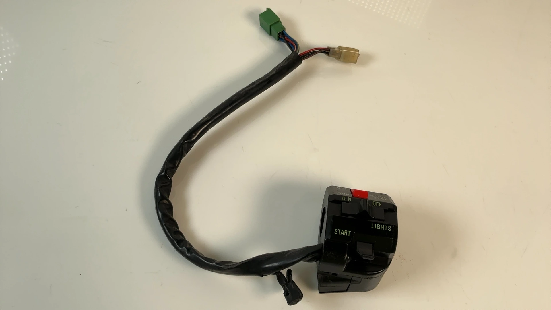 Kawasaki GPz750 ZX750A 750cc Right Control Handlebar Switch 1983-1985 46091-1350 - Image 2