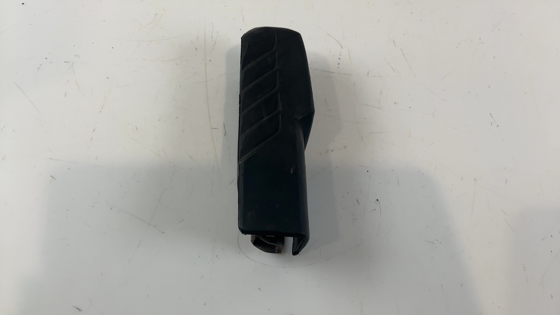 Honda S-Wing FES125 125cc Left Rear Footrest Step Rubber 07-13 OEM 50715-KRJ-900 - Image 5