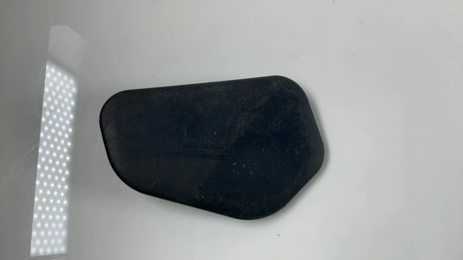 Suzuki Bandit GSF600 600cc Right Frame Infill Cover Cap 1995-1999 OEM 41639-26E00
