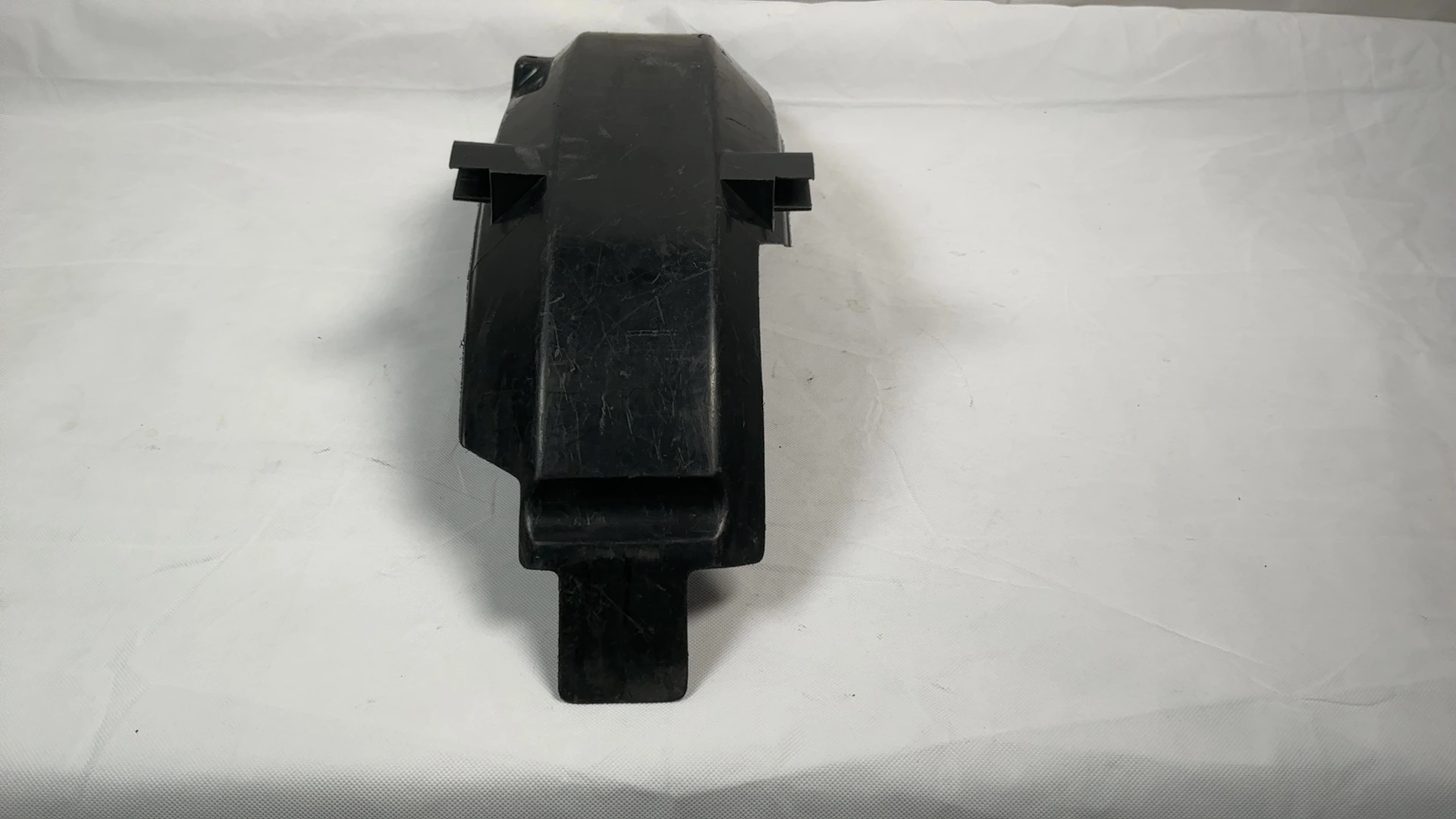 Suzuki GSX750 ES GR72A Rear Inner Mudguard 1983-1985 OEM 63112-31300-000 - Image 1
