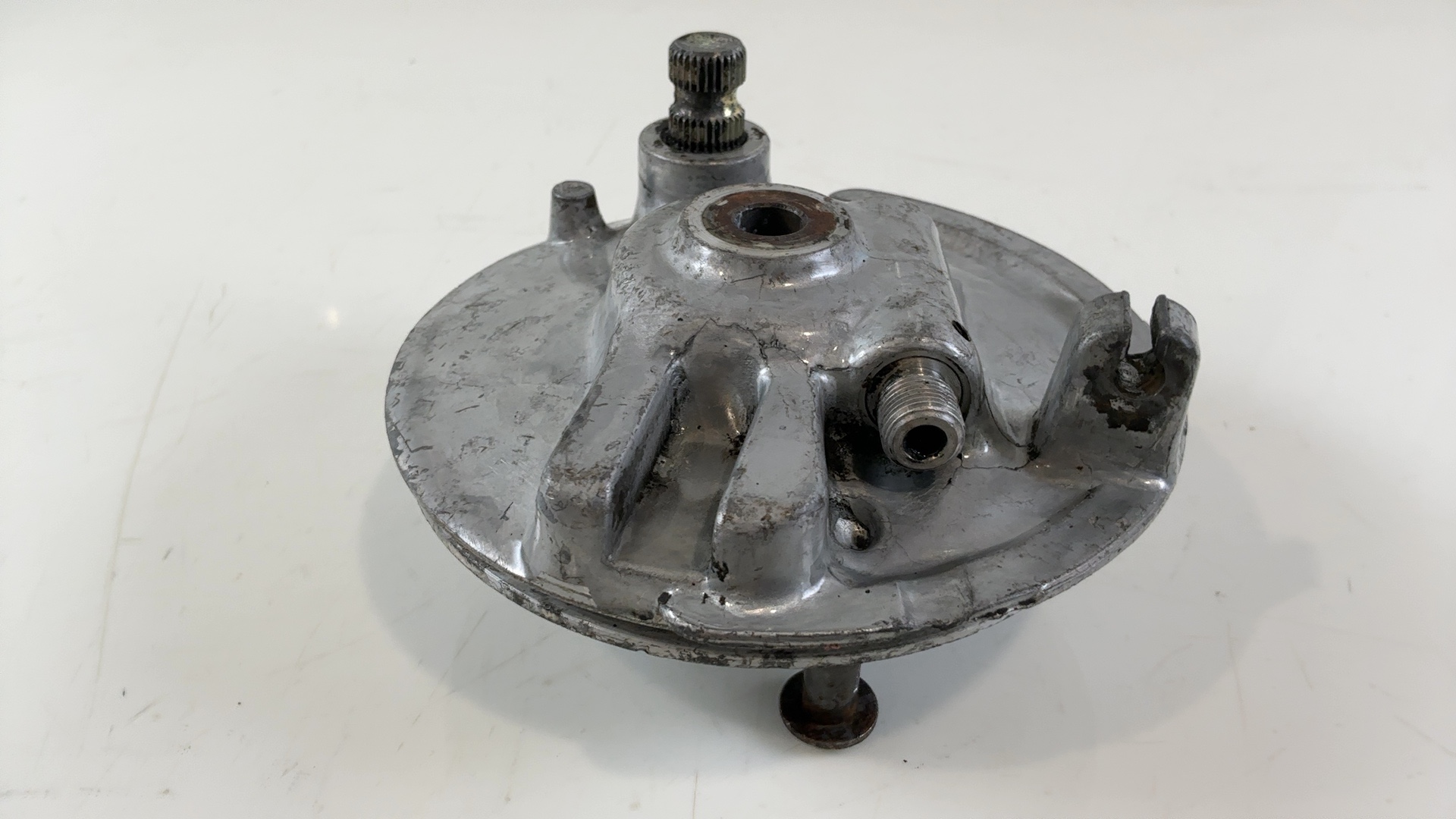 Honda Super Cub C50 50cc Front Brake Plate Panel 1966-1980 OEM 45010-086-305 - Image 5