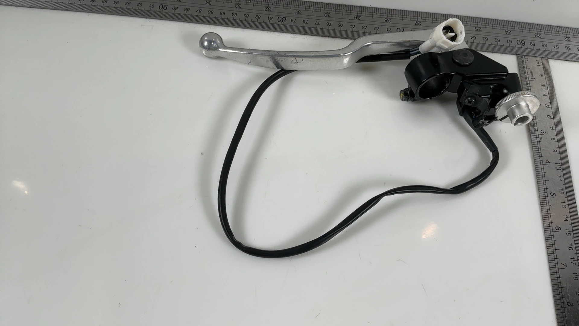Aprilia Tuono 660 Factory 660 CC Clutch Lever Yoke 2021-2026 OEM 2B003553 - Image 3