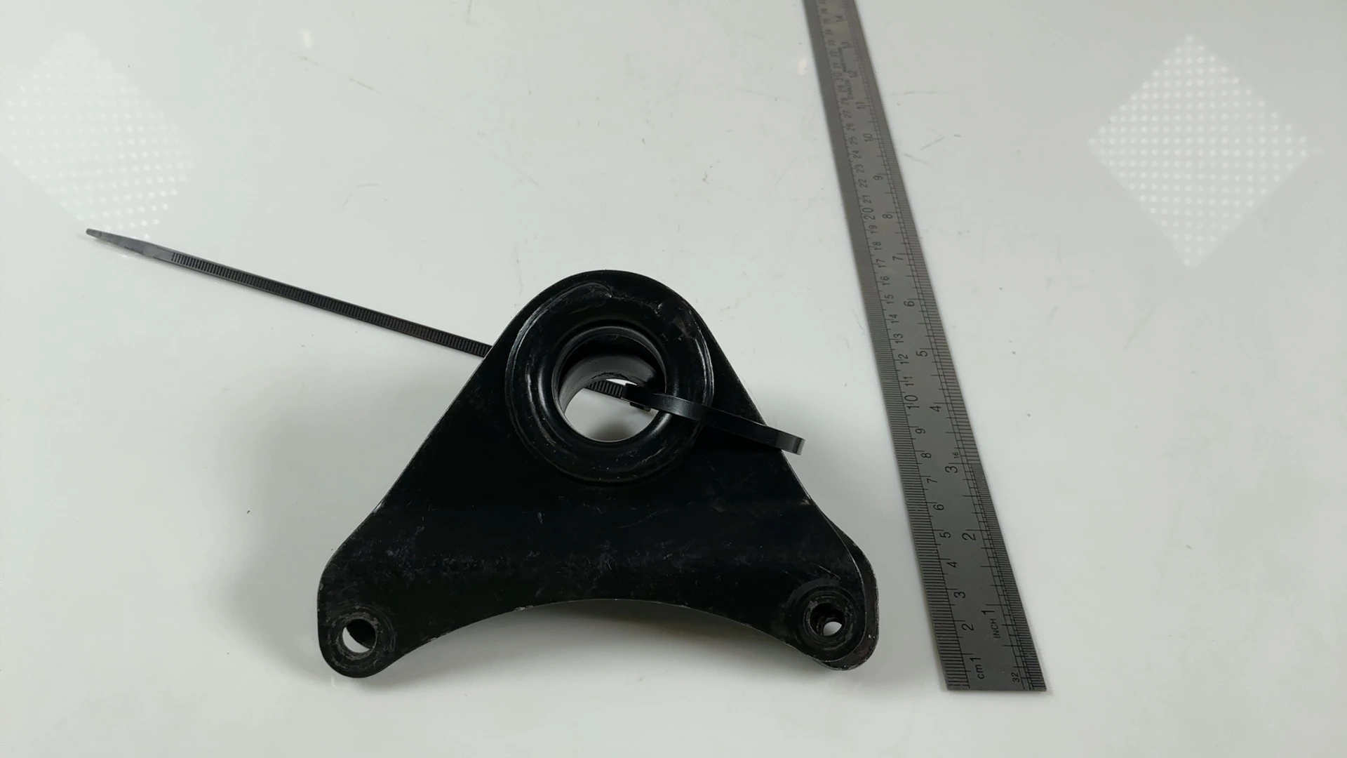MZ TS 250 ETZ 250 250cc Engine Mounting Bracket 1973-1989 OEM 22-21.320 - Image 3