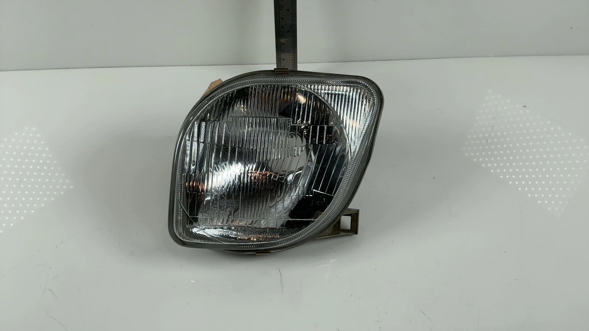 YAMAHA YZF750 R SP 750cc Right Headlight 1993-1998 OEM 4FM-8432A-40 - Image 11