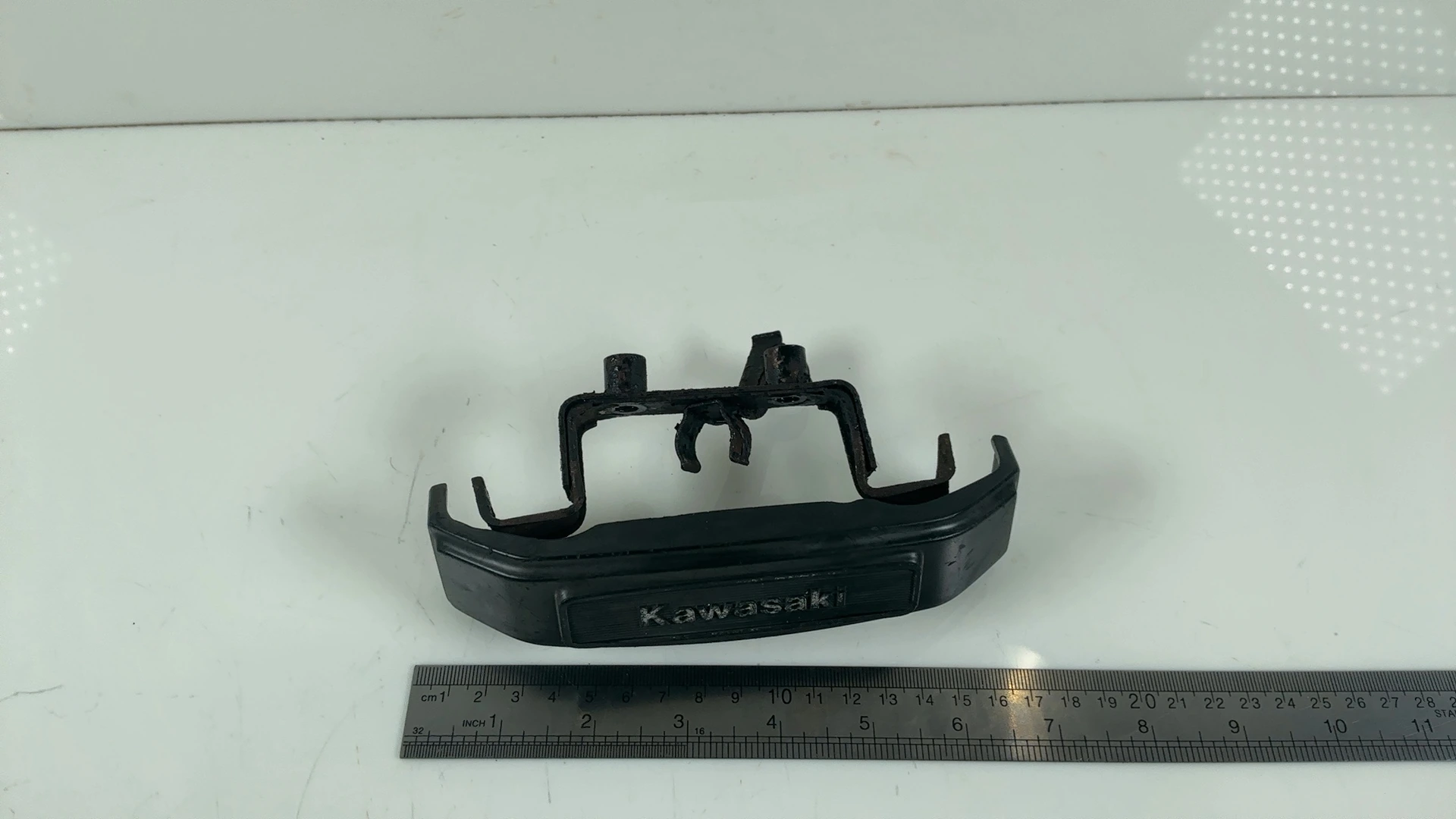 Kawasaki CSR305 KZ305 305cc Front Fork Cover Emblem 1981 1982 OEM 44033-1042 - Image 4