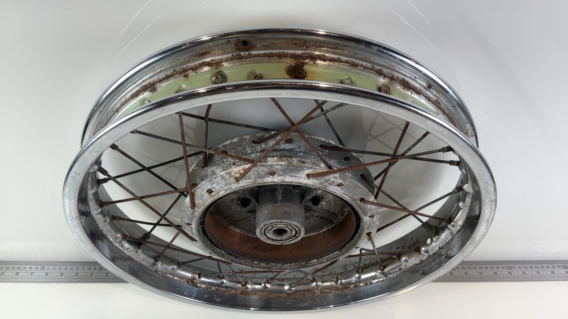 Suzuki GT250 GT 250 250cc Rear Wheel Rim 1973-1977 OEM 64110-11001 - Image 6