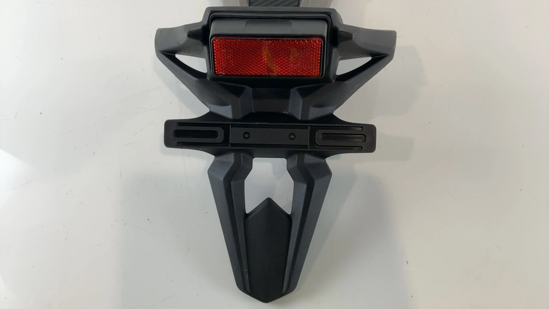 Suzuki GSX-R GSXR 600 750 Rear Fender License Plate Holder 2008-2010 63113-37H00 - Image 5