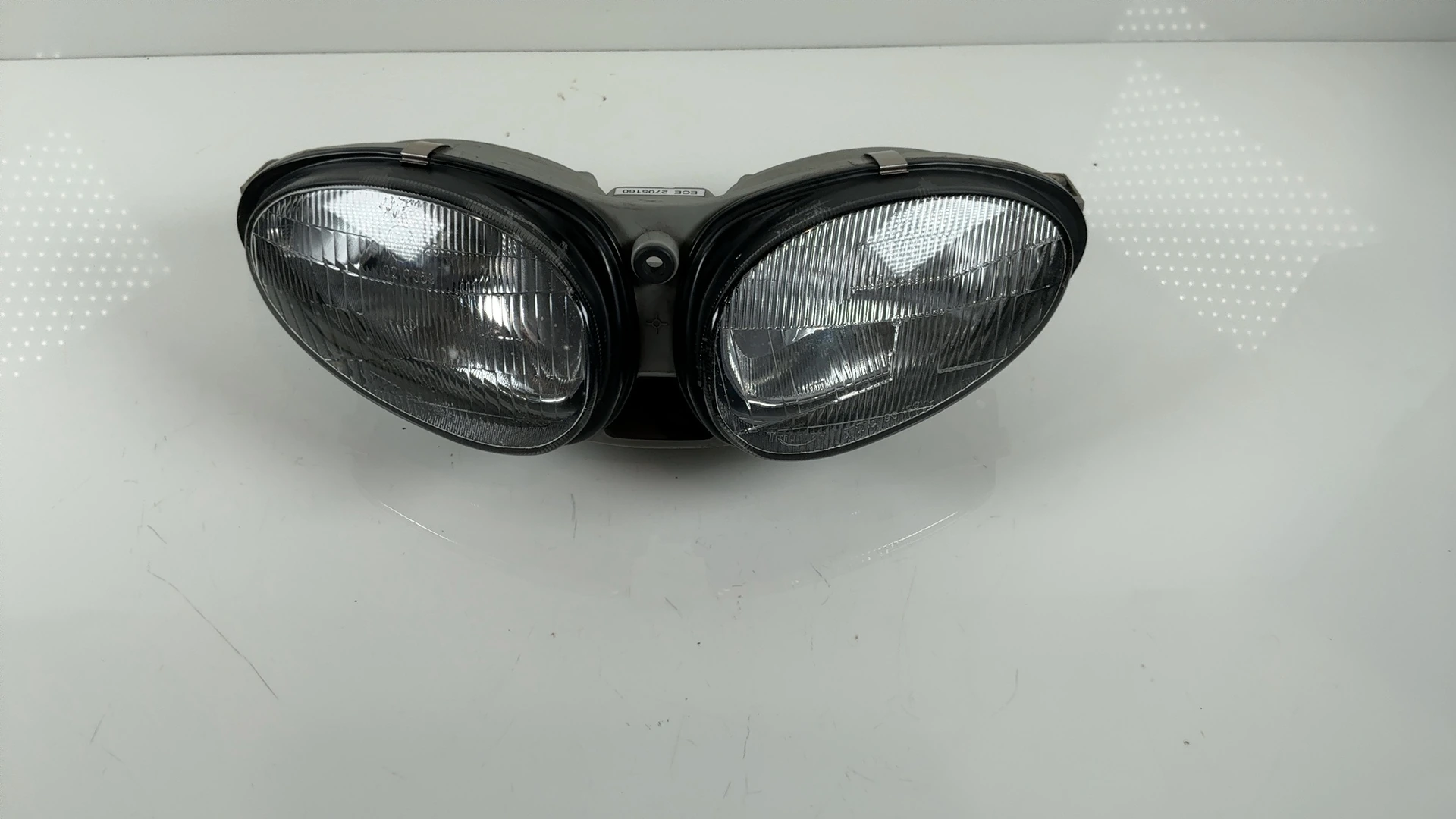 Triumph Sprint RS ST 955cc Front Headlight 1999-2004 OEM T2705185 - Image 1