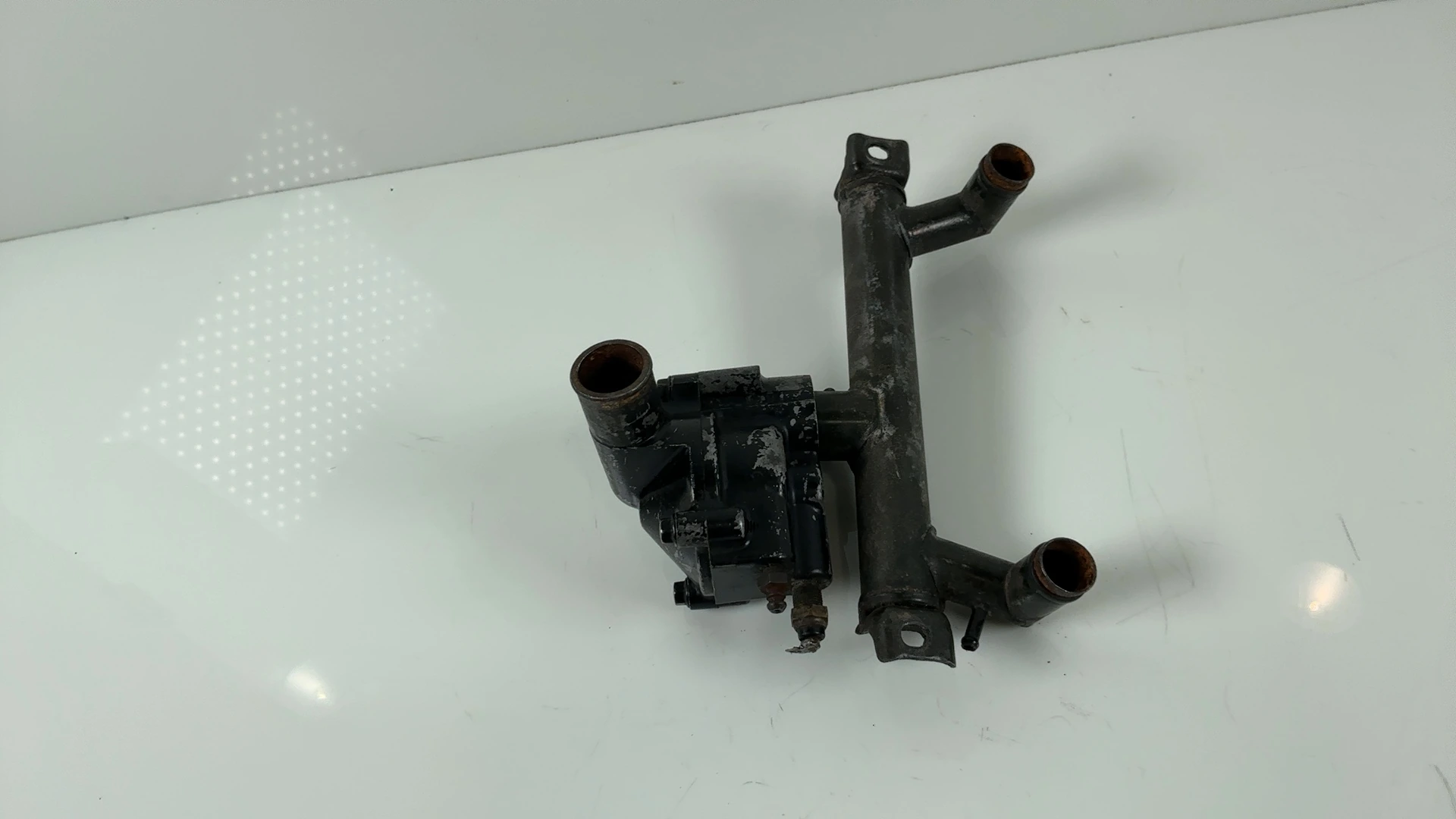 Kawasaki GPZ900R ZX900A 900cc Thermostat Housing Bypass Pipe 1986-90 11021-1054