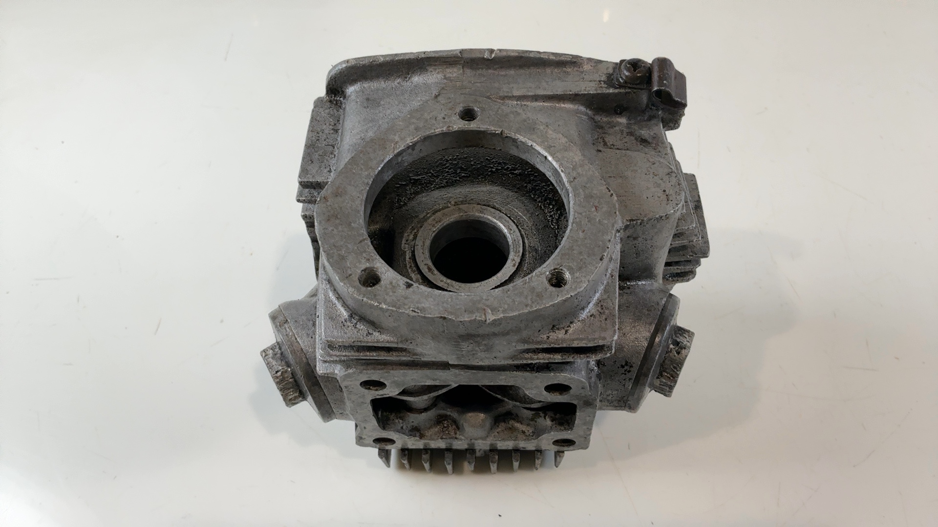 Honda Trail CT90 90cc Cylinder Head 1974-1978 OEM 12200-028-792 - Image 3