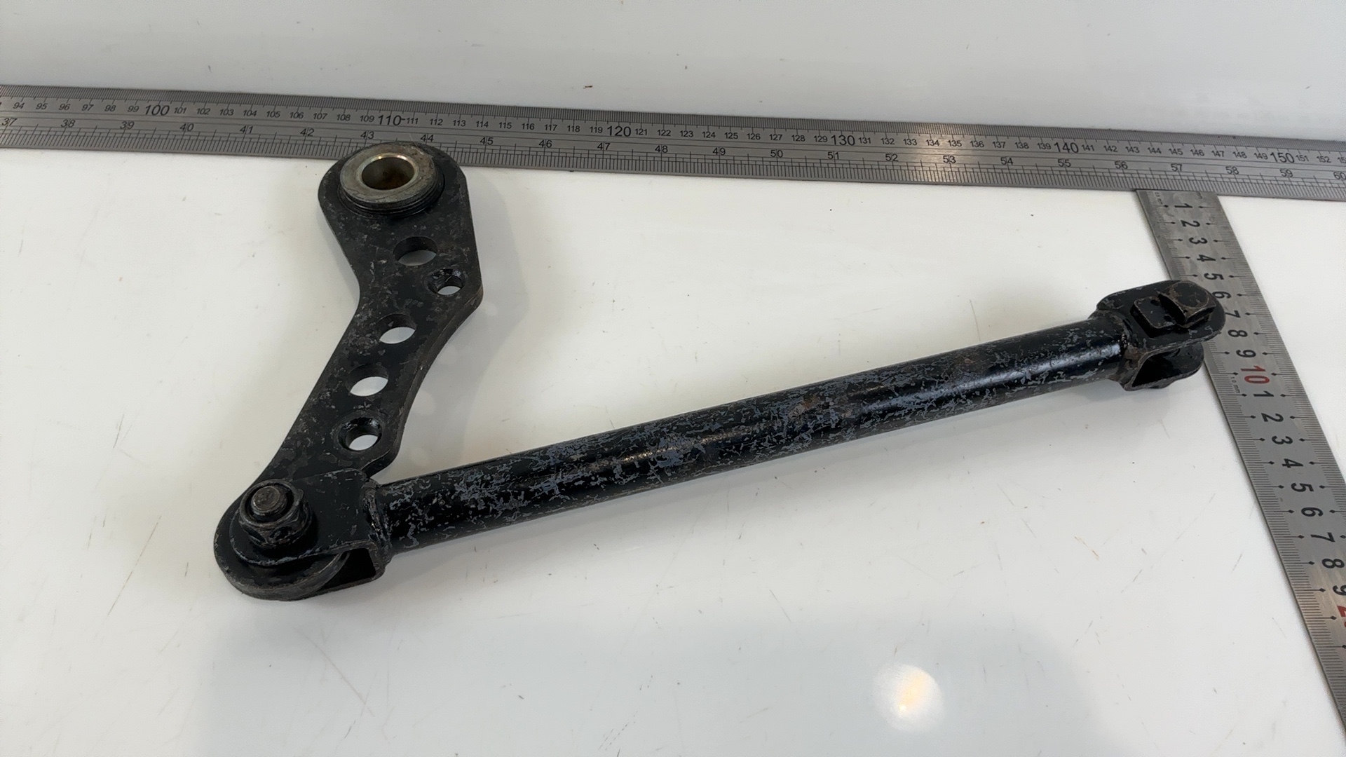 Kawasaki GPZ750 ZX750A Rear Brake Torque Rod Caliper Bracket 1983-85 43007-1046 - Image 3