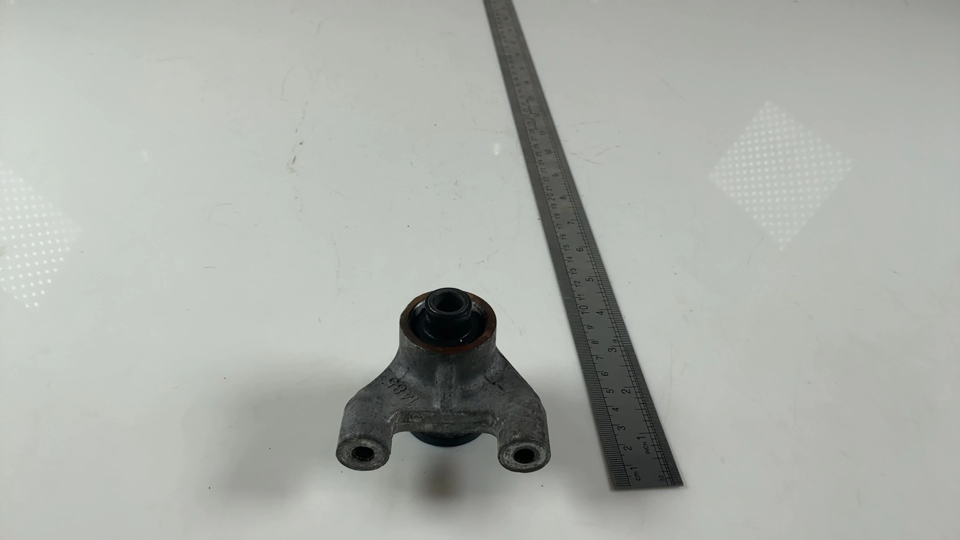 Kawasaki Ninja ZX6 ZX600D 600cc Engine Mount Bracket 1990 1991 OEM 32190-1090 - Image 3