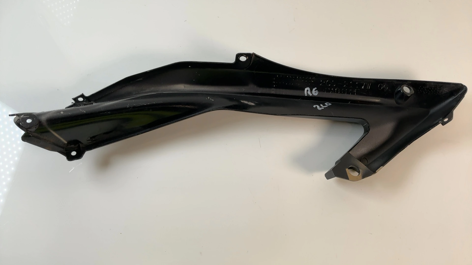 Yamaha YZF R6 RJ11 600cc Front Right Upper Fairing 2006 2007 OEM 2C0-2117W-00 - Image 2