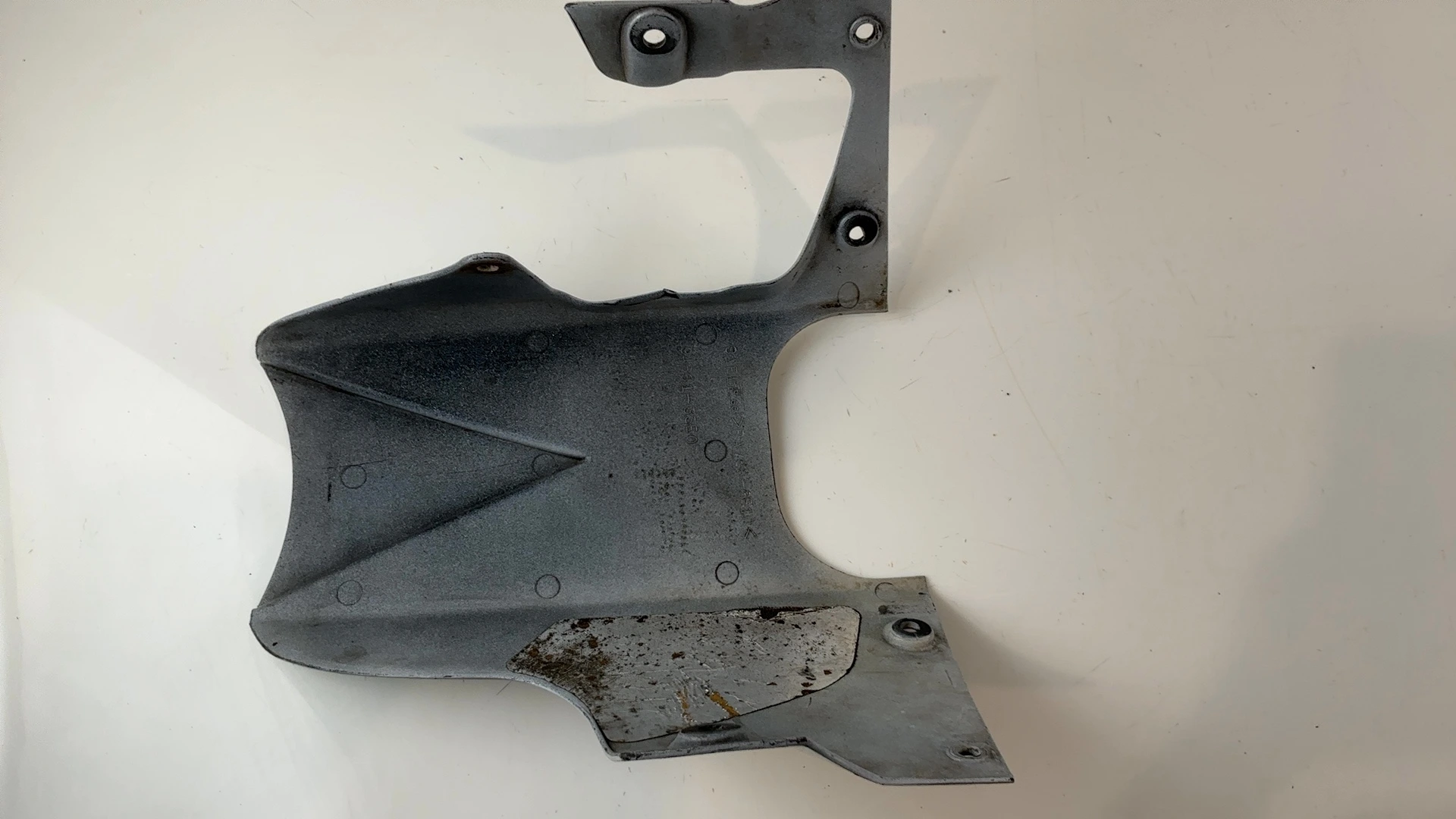 Suzuki GSX-R600 SRAD 600CC Lower Belly Rear Cowl Fairing 1996-99 OEM 94661-33E0 - Image 5