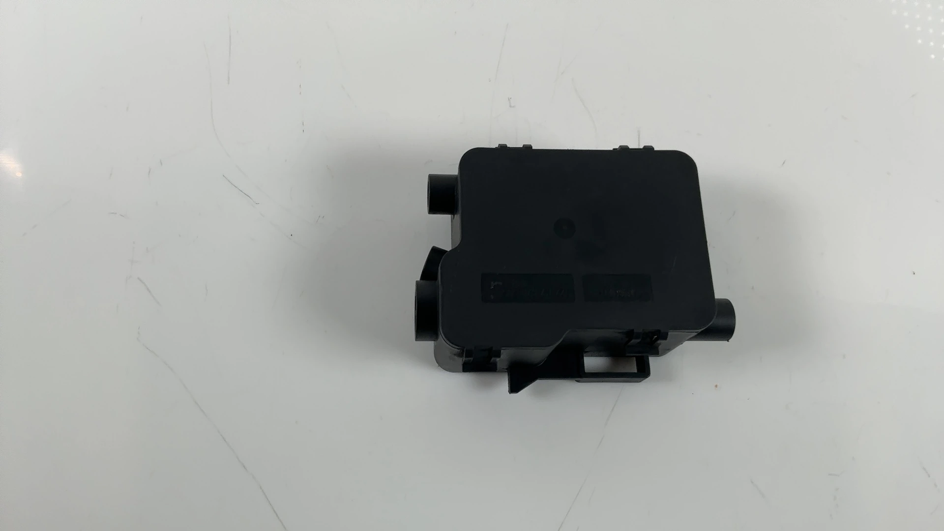 BMW R1200GS K25 1200 Throttle Cable Distributor Box 2004-2013 OEM 32737670564 - Image 2