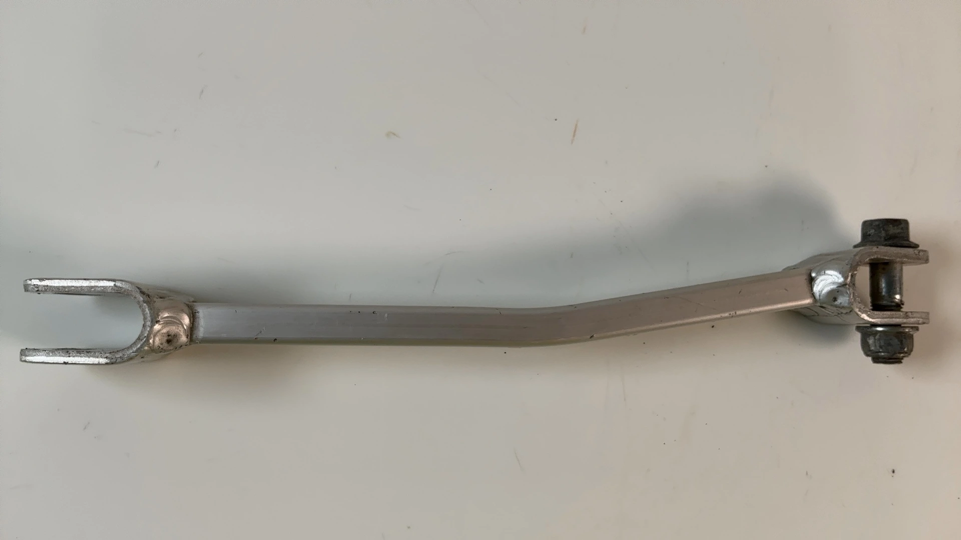 Suzuki GSX-R750 Brake Torque Rod Stay Bar 1996 1997 OEM 64310-33E00