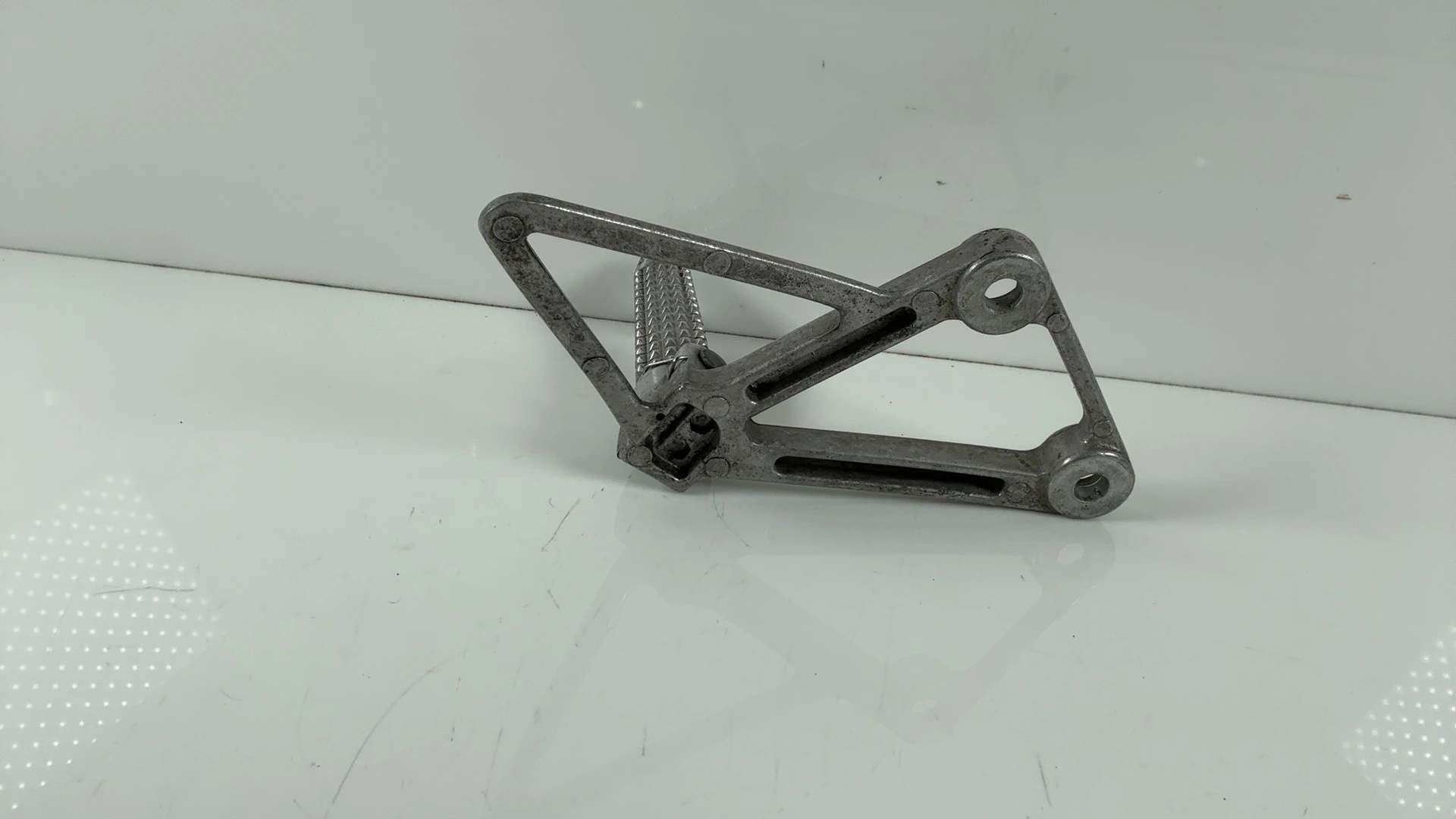 Honda VFR400R NC24 400cc Left Front Footrest Bracket 1987 1988 OEM 50700-ML0-720 - Image 2