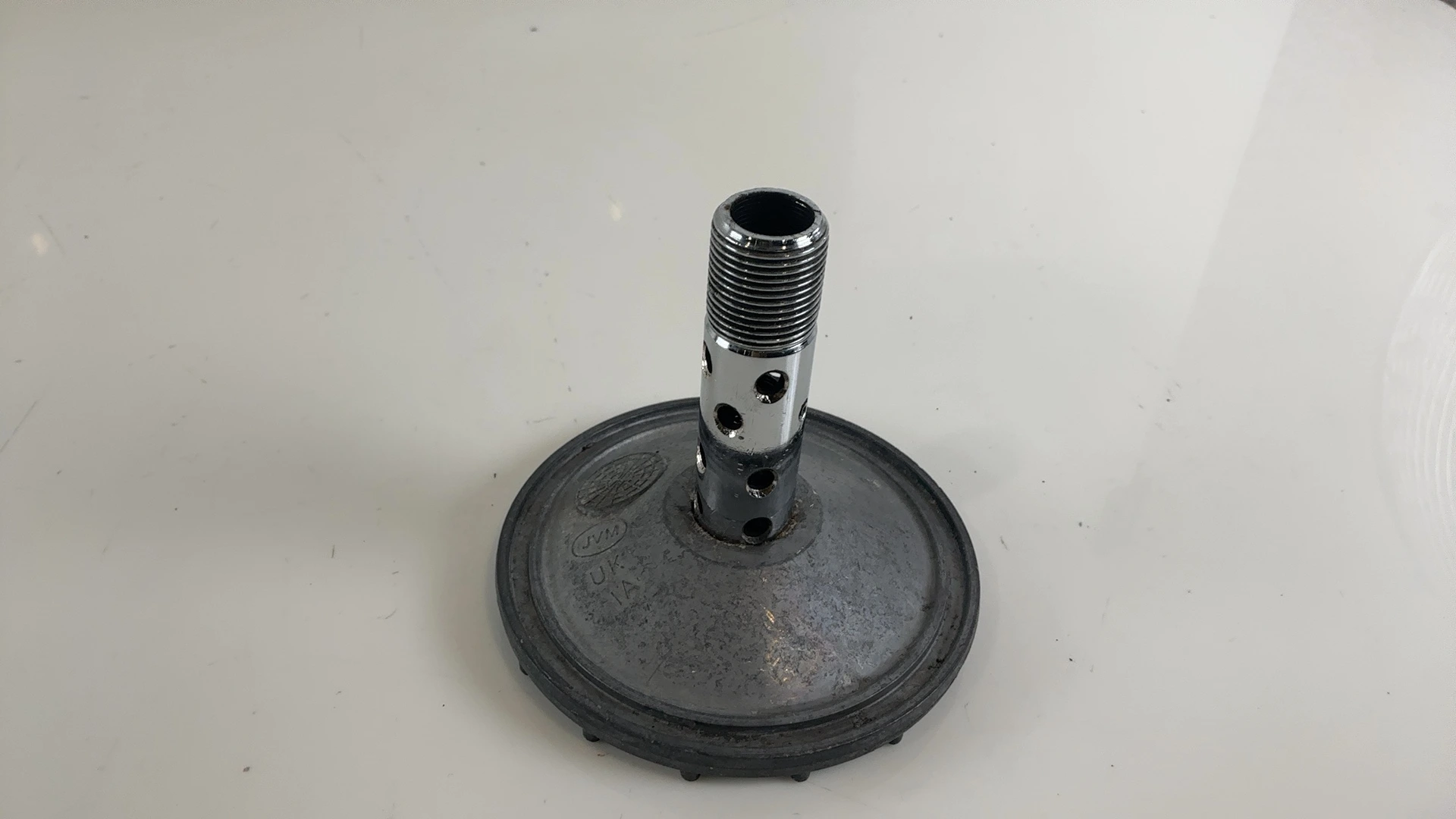 Triumph Tiger 900 T400 885cc Oil Filter Cover 1993-1998 OEM 1230010 - Image 1