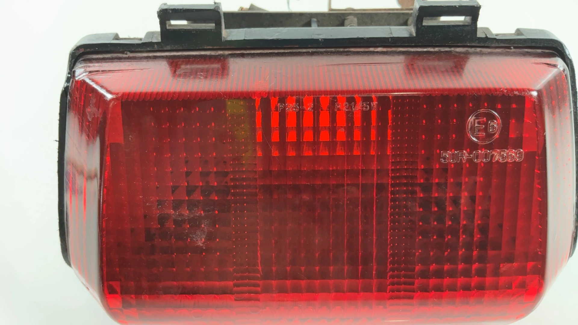 Suzuki GSX-R1100 GV73 1100 Tail Light 1989-1992 OEM 35710-17C10 - Image 6