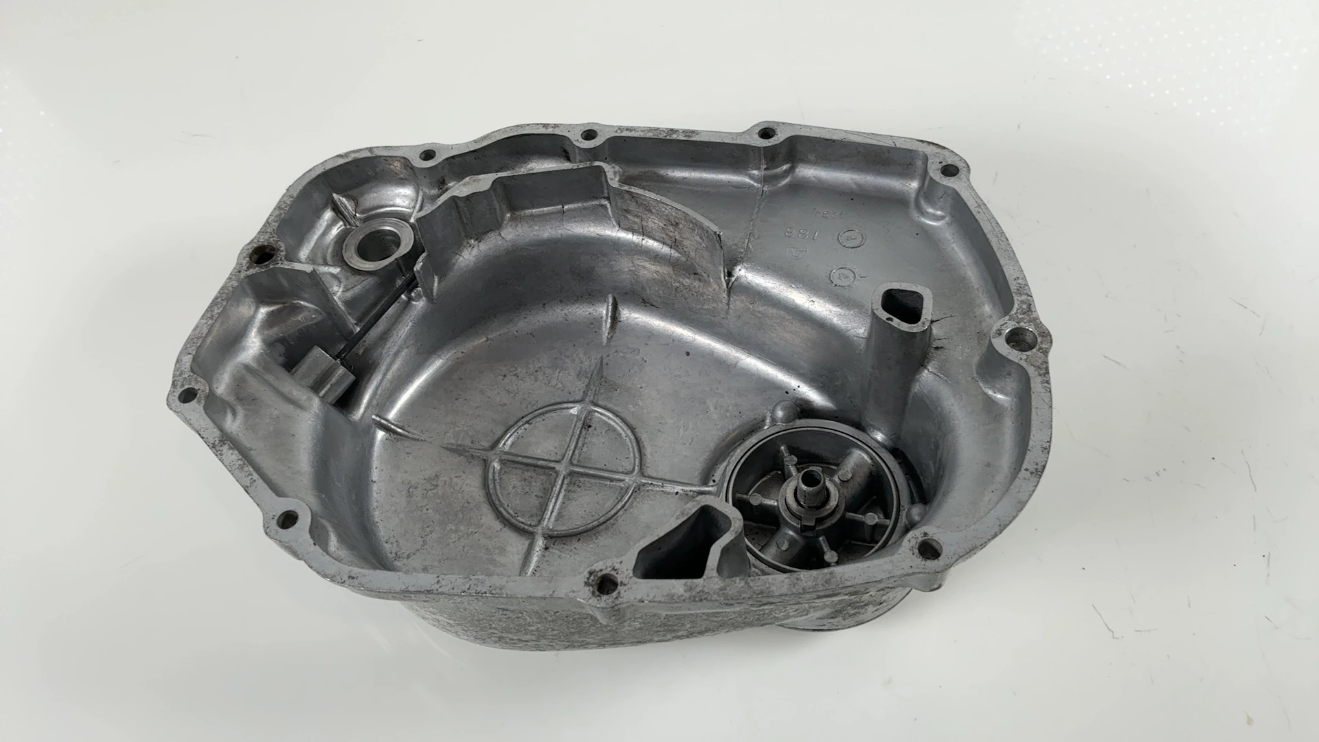 Honda CB350 CL350 350 Clutch Engine Crankcase Cover 1972-1973 OEM 11331-286-030 - Image 4