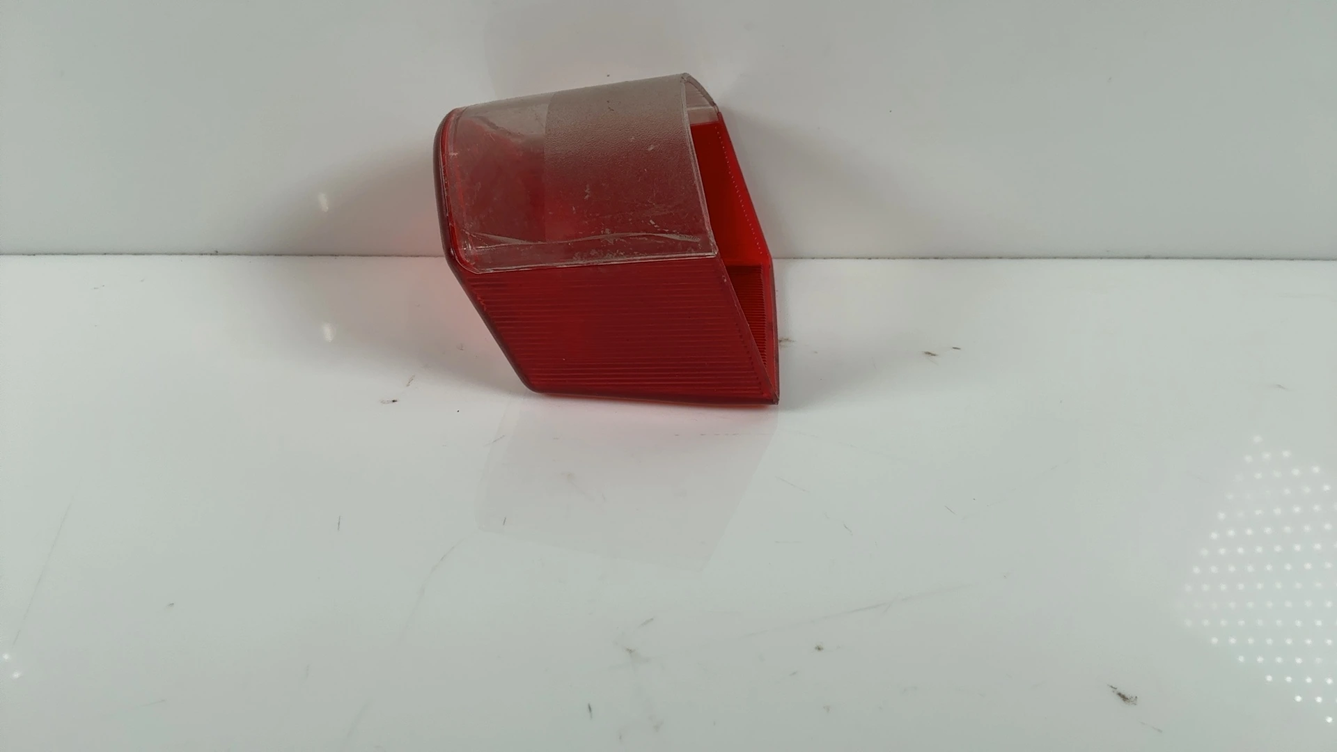 Yamaha DT125LC Mk1 125cc Tail Light Lens 1982-1984 OEM 10V-84521-00 - Image 9