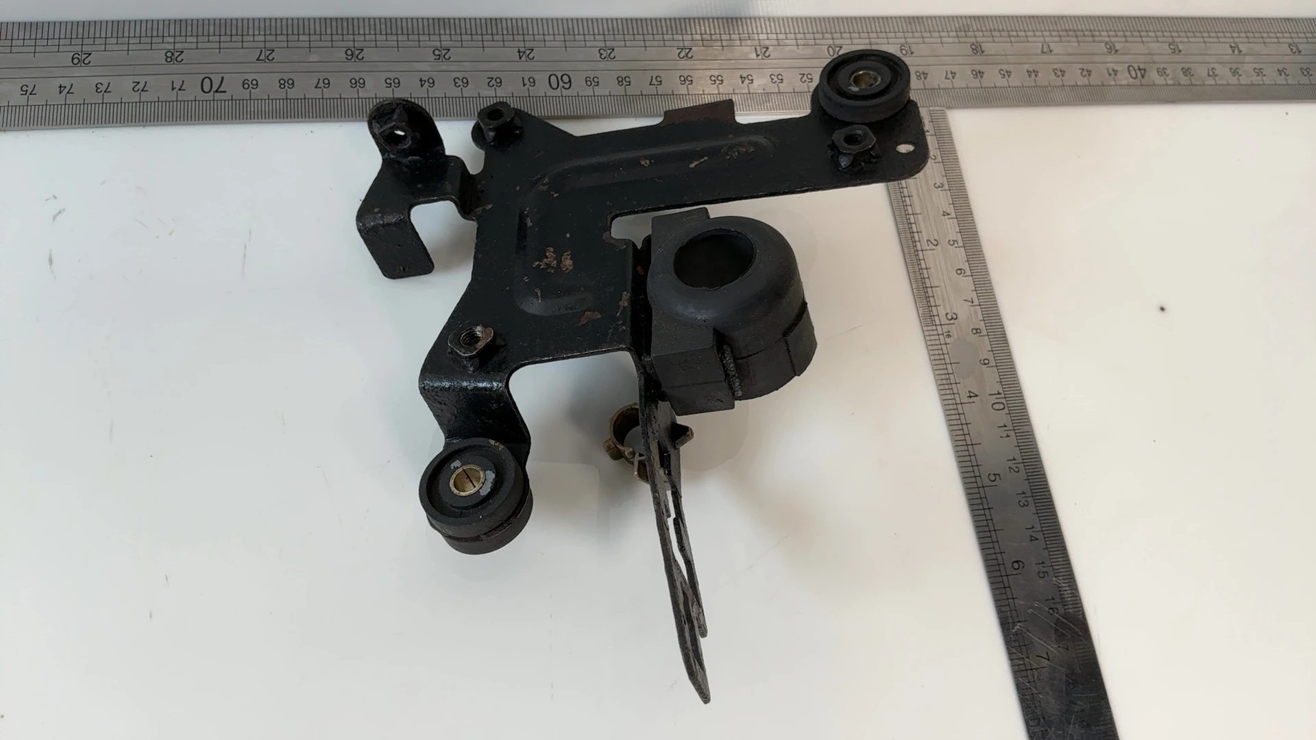 Kawasaki KZ750 LTD 750 Electrical Junction Fuse Box Bracket 1982 1983 32129-1090 - Image 3