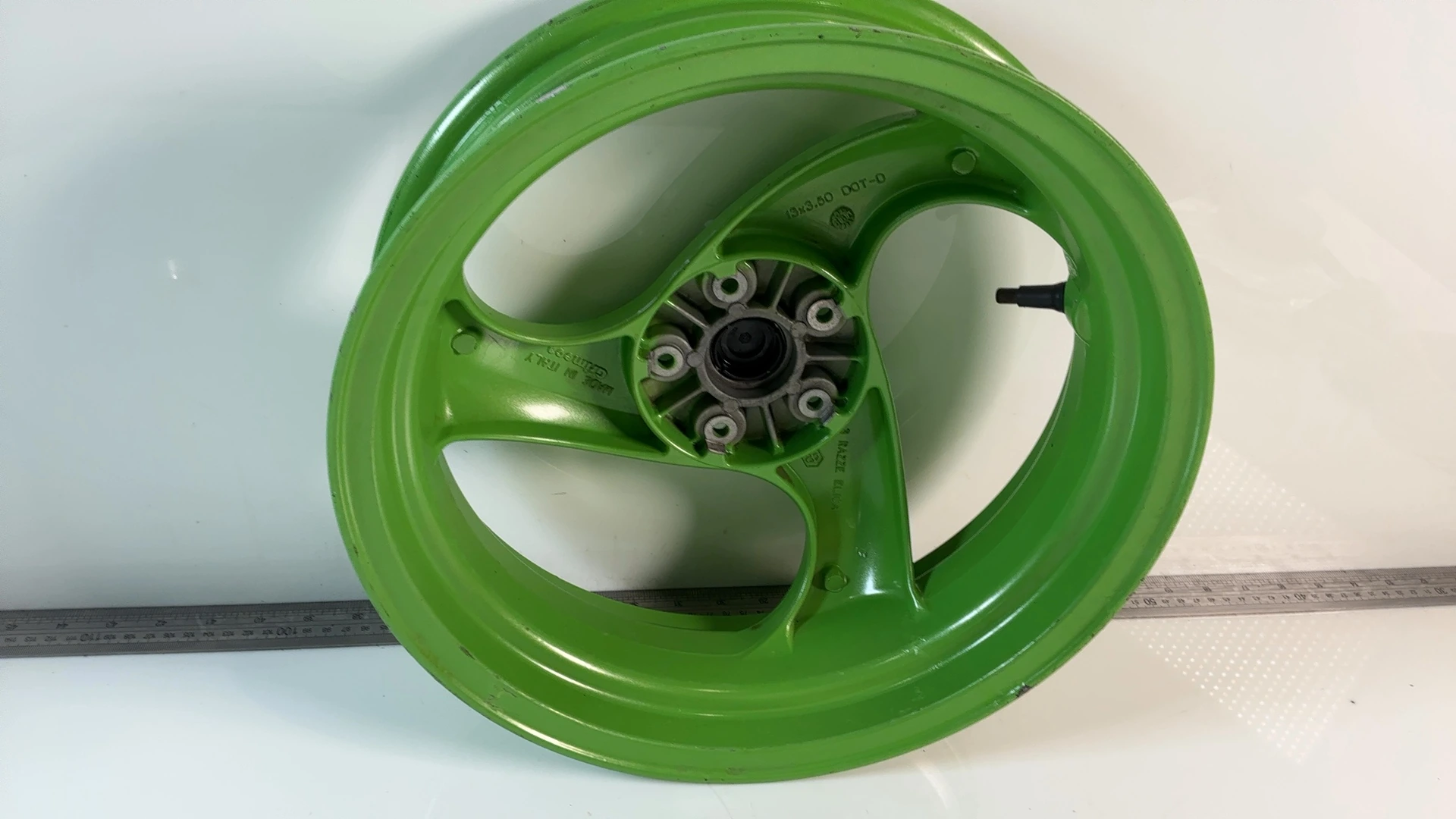 PIAGGIO NRG EXTREME ZAPC21 50CC REAR WHEEL RIM 1999-2002 OEM 5638990090 GRIMECA - Image 5