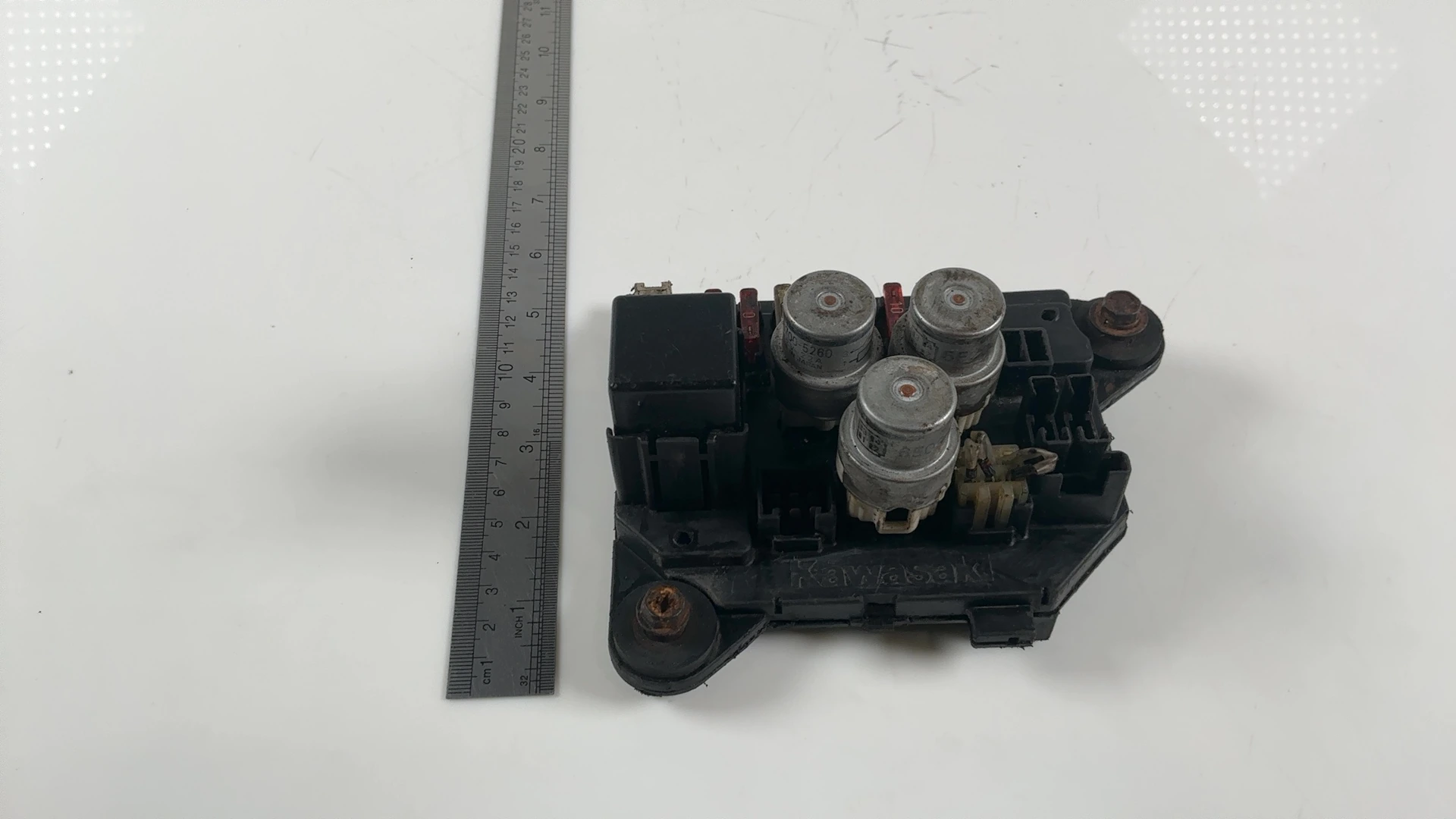 Kawasaki GPZ1100 ZX1100A 1100cc Fuse Relay Junction Box 1983-1985 OEM 56030-1026 - Image 4