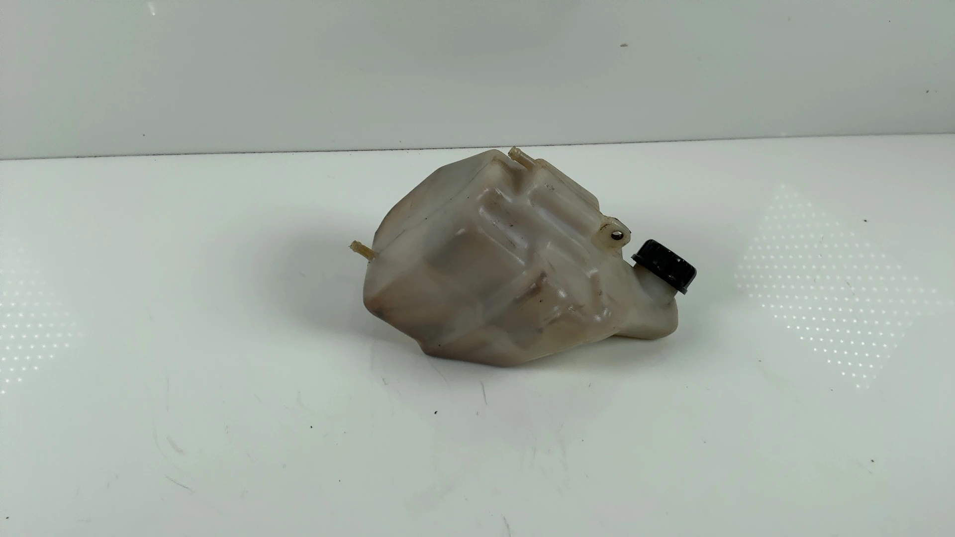 Kawasaki Ninja GPZ900R ZX900A 908cc Coolant Overflow Tank 1984-03 OEM 43078-1053 - Image 6
