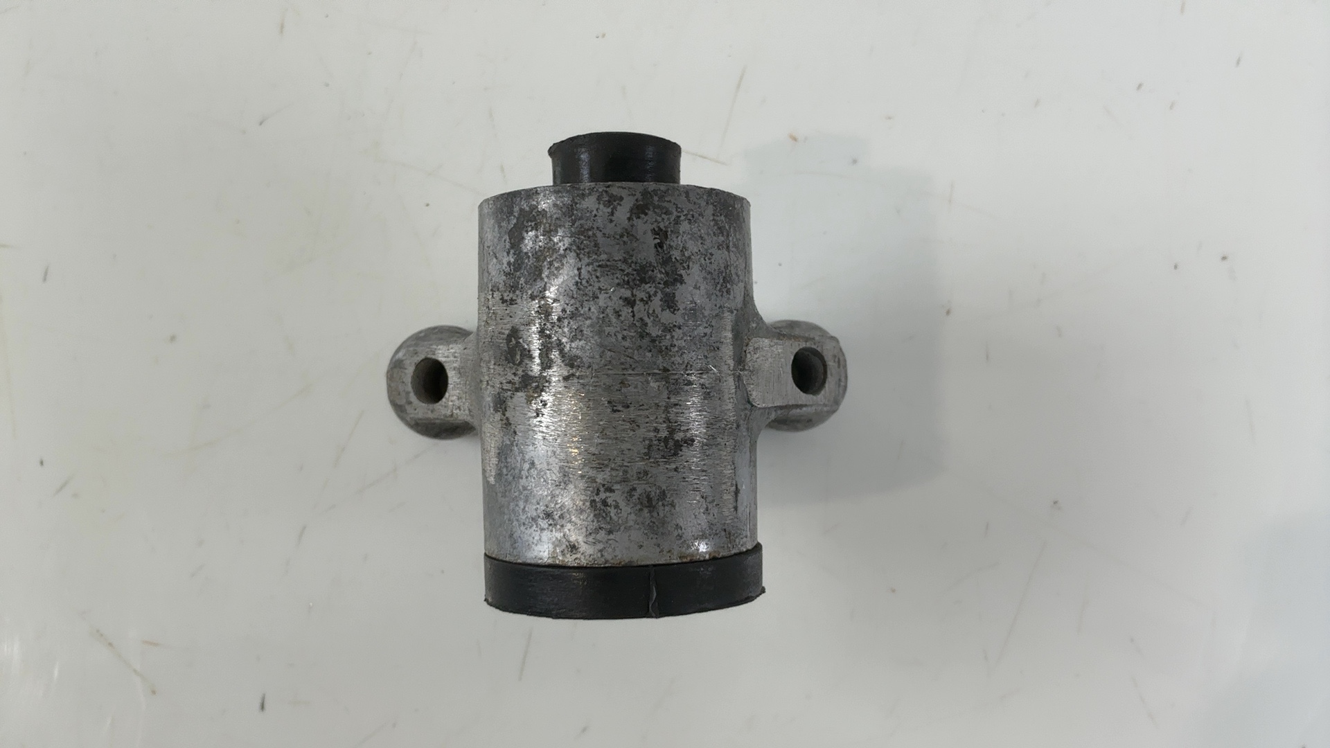 Kawasaki ZXR750 H1 Ninja 750 Front Upper Engine Mount Bracket 1989 32190-1111 - Image 3