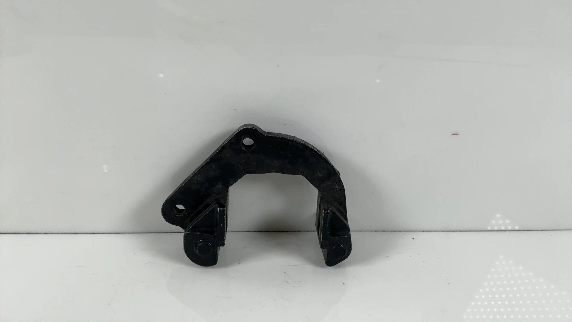 Suzuki GSX750ES GR72A 750cc Front Brake Caliper Bracket 1983-86 OEM 59301-45841 - Image 2