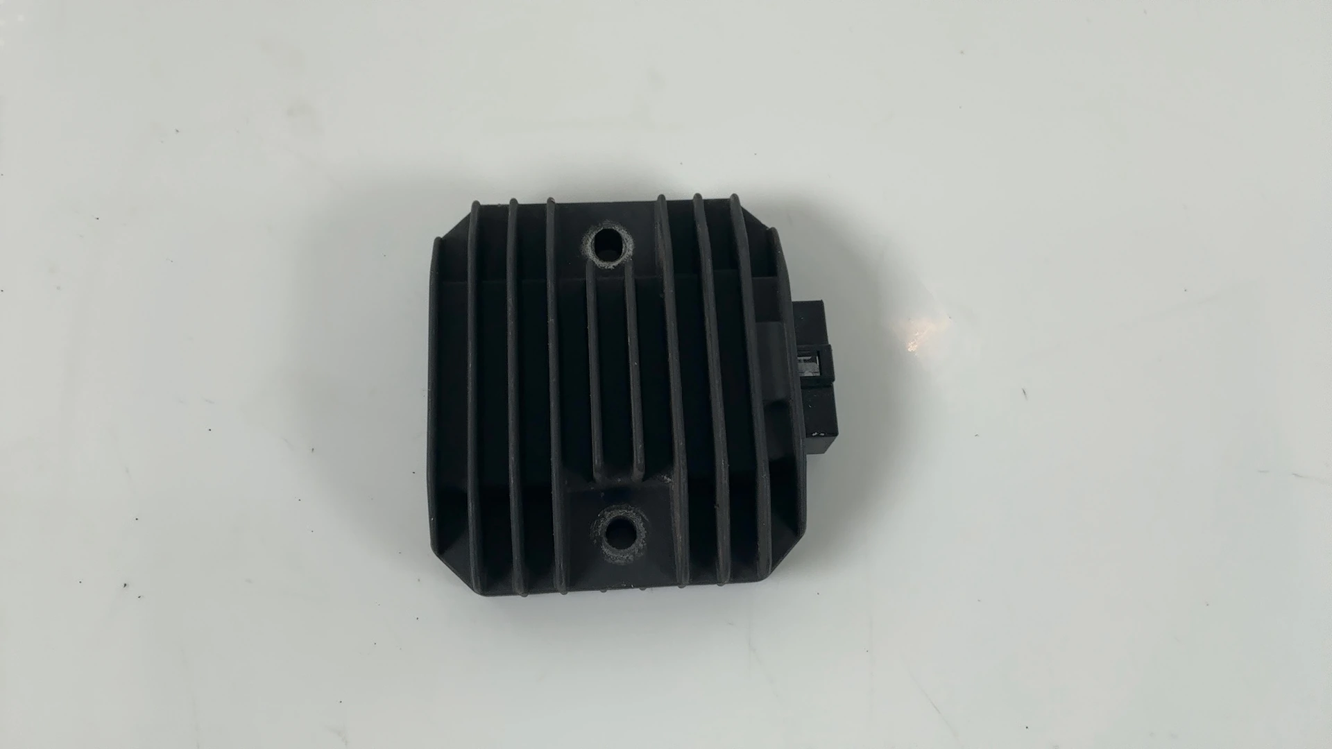 Kawasaki Vulcan VN1500 1500cc Regulator Rectifier 1995 1996 OEM 21066-1089 - Image 2