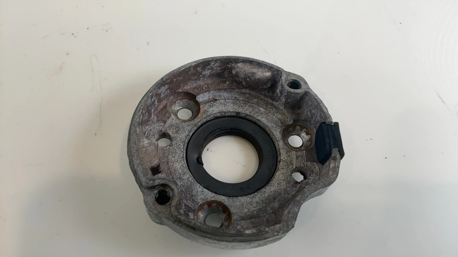 Yamaha XS650 XS650S 650cc Ignition Points Housing Cover 1970-83 256-11157-03-00 - Image 2