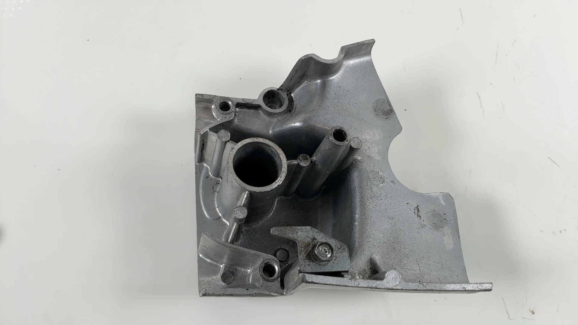 Honda Twinstar CM185T CM185 185cc Left Sprocket Cover 1978-79 OEM 11361-418-000 - Image 4