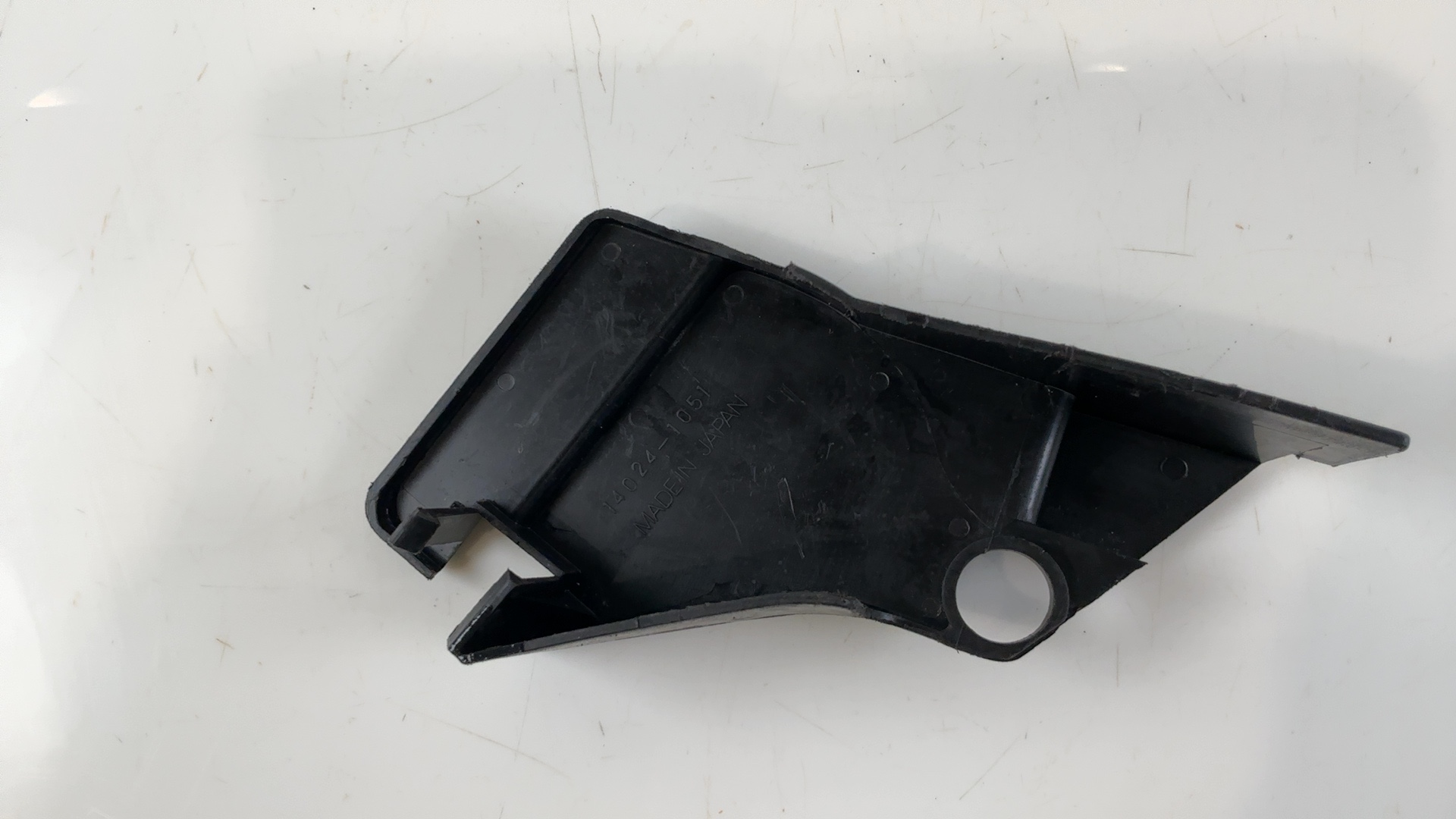 Kawasaki GPZ600R ZX600A 600cc Seat Lock Cover 1985-1990 OEM 14024-1051 - Image 4