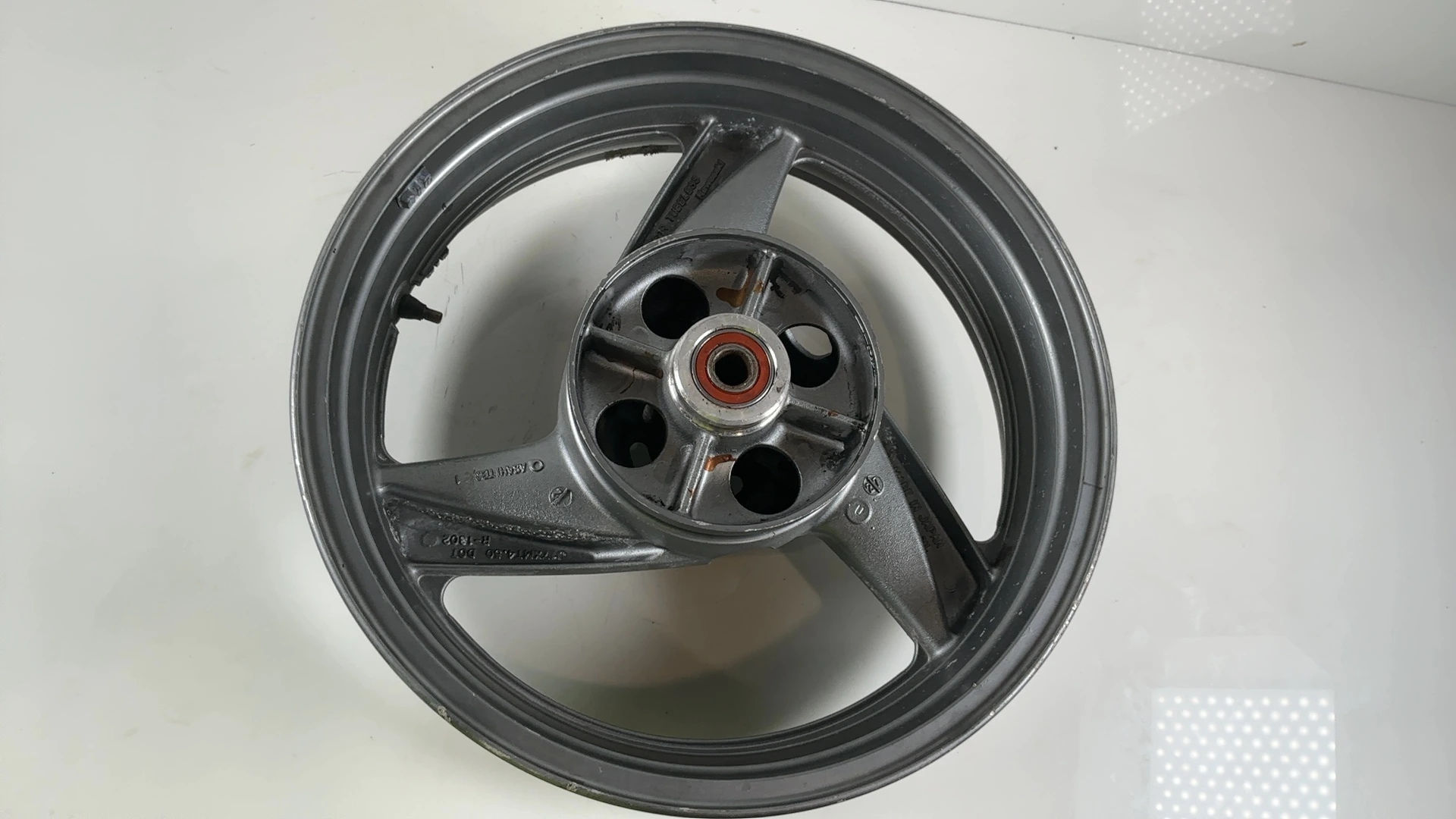 Kawasaki Ninja ZX6 ZX600E 600cc Rear Wheel Rim 1993-2002 OEM 41073-1521-GE - Image 10