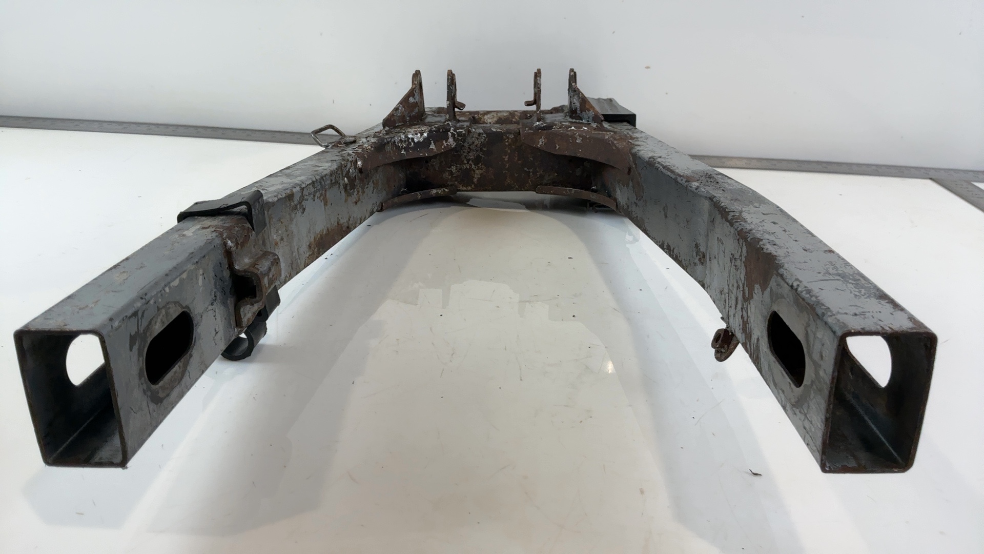 Kawasaki ZZR250 EX250H 250 CC Rear Swingarm 1990-2007 OEM 33001-1361-GD - Image 8