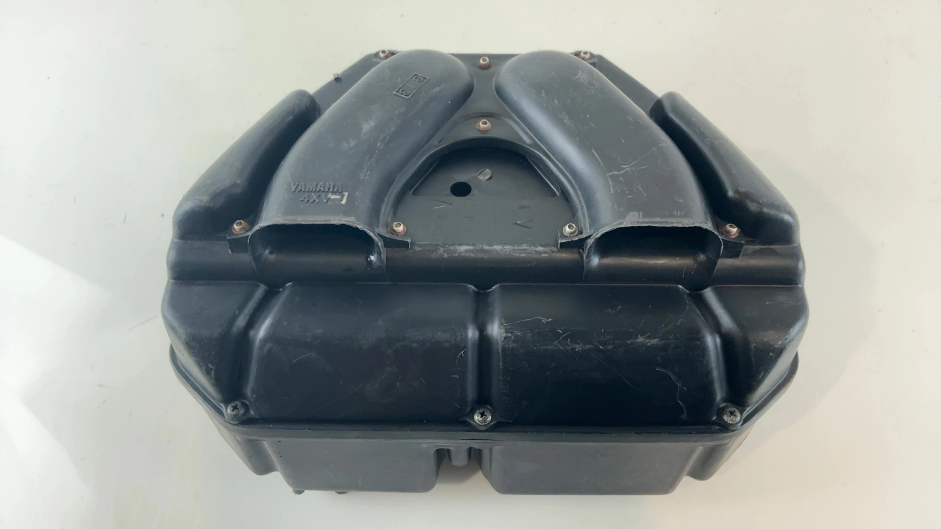 Yamaha YZF R1 YZF-R1 1000cc Airbox Air Filter Box 1998 1999 OEM 4XV-14401-00-00 - Image 2