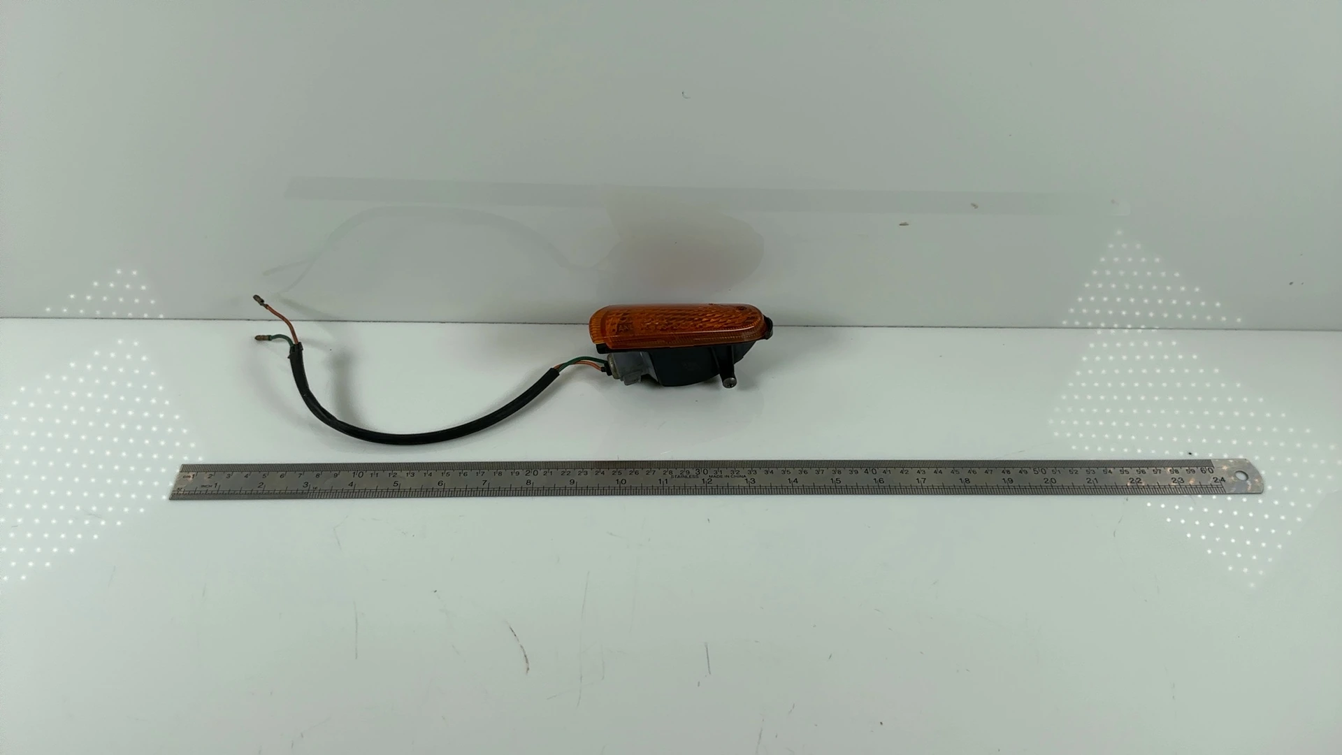 Honda Vision SA50 50cc Front Left Turn Signal Light 1988-1994 OEM 33450-GY1-901 - Image 9
