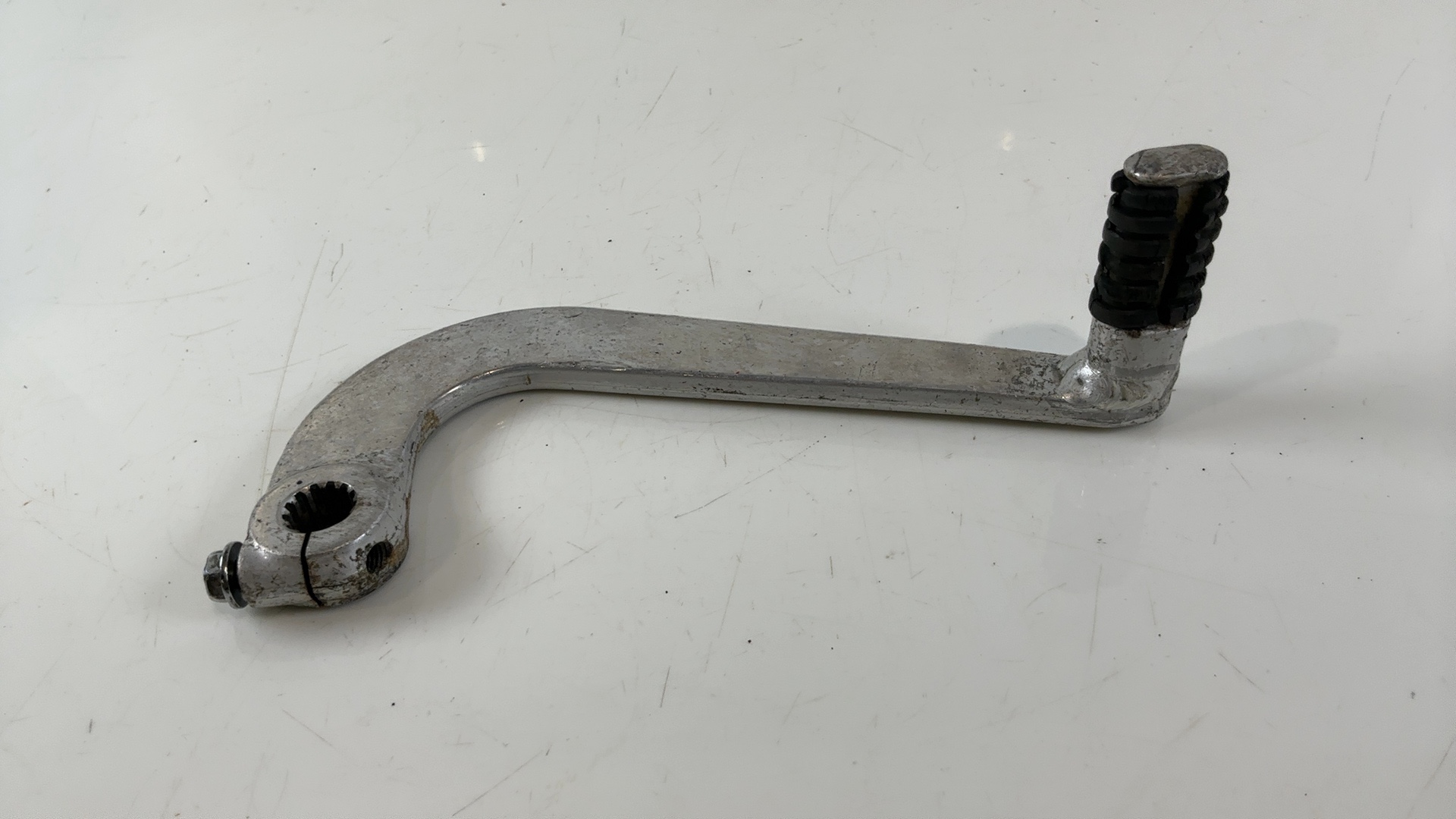 Suzuki GSX-R 1100 GSXR1100 1100cc Brake Pedal 1986-1988 OEM 43110-27A01