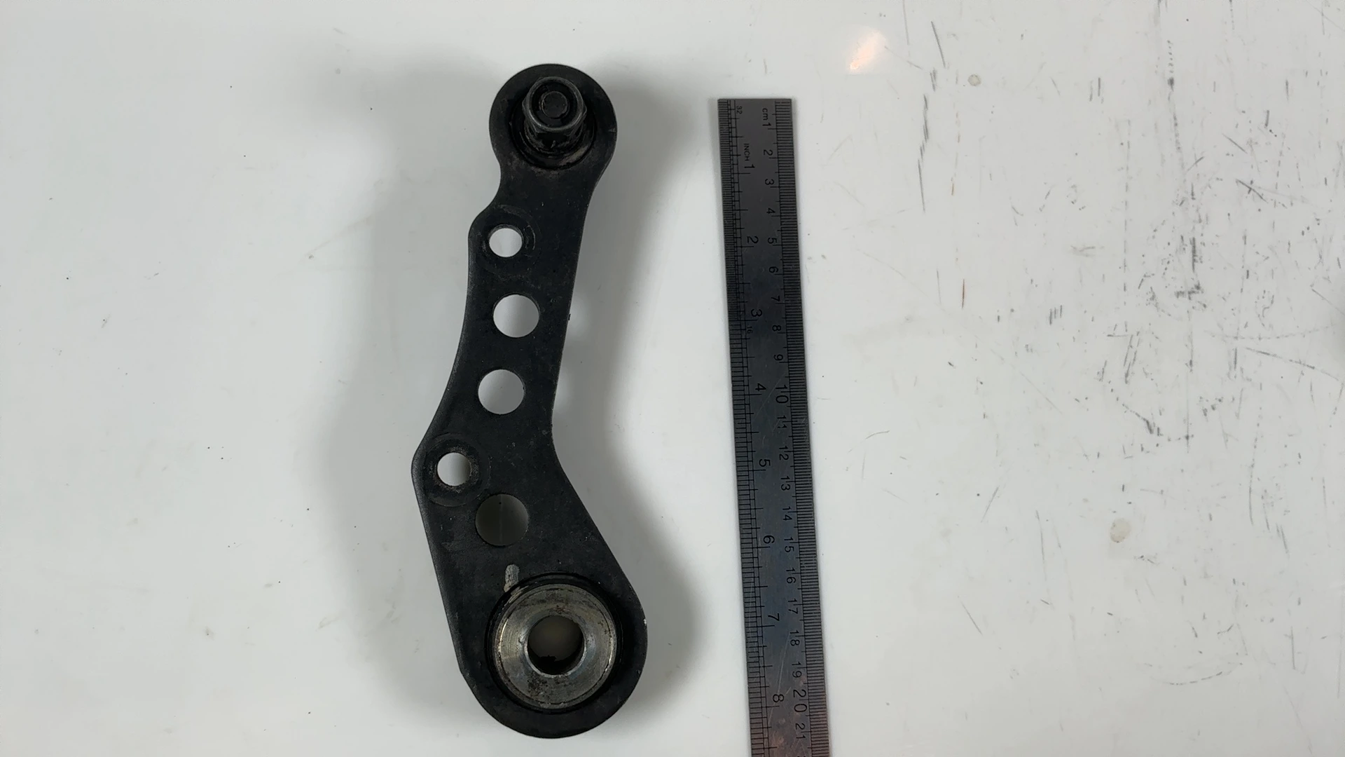 Kawasaki LTD Shaft ZN700A 700 Rear Brake Caliper Bracket 1984-85 OEM 43044-1051 - Image 3