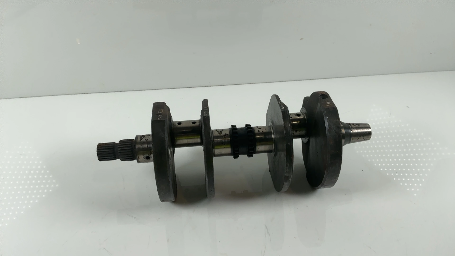 Honda VF1000 Interceptor F R 1000 Crank Shaft 1984 1986 OEM 13300-MB6-000