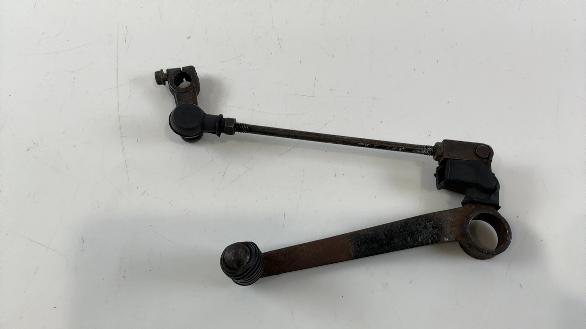 Honda VT250 VT250F MC08 Gear Shift Lever Linkage Pedal 1982-85 OEM 24700-KE8-000 - Image 3