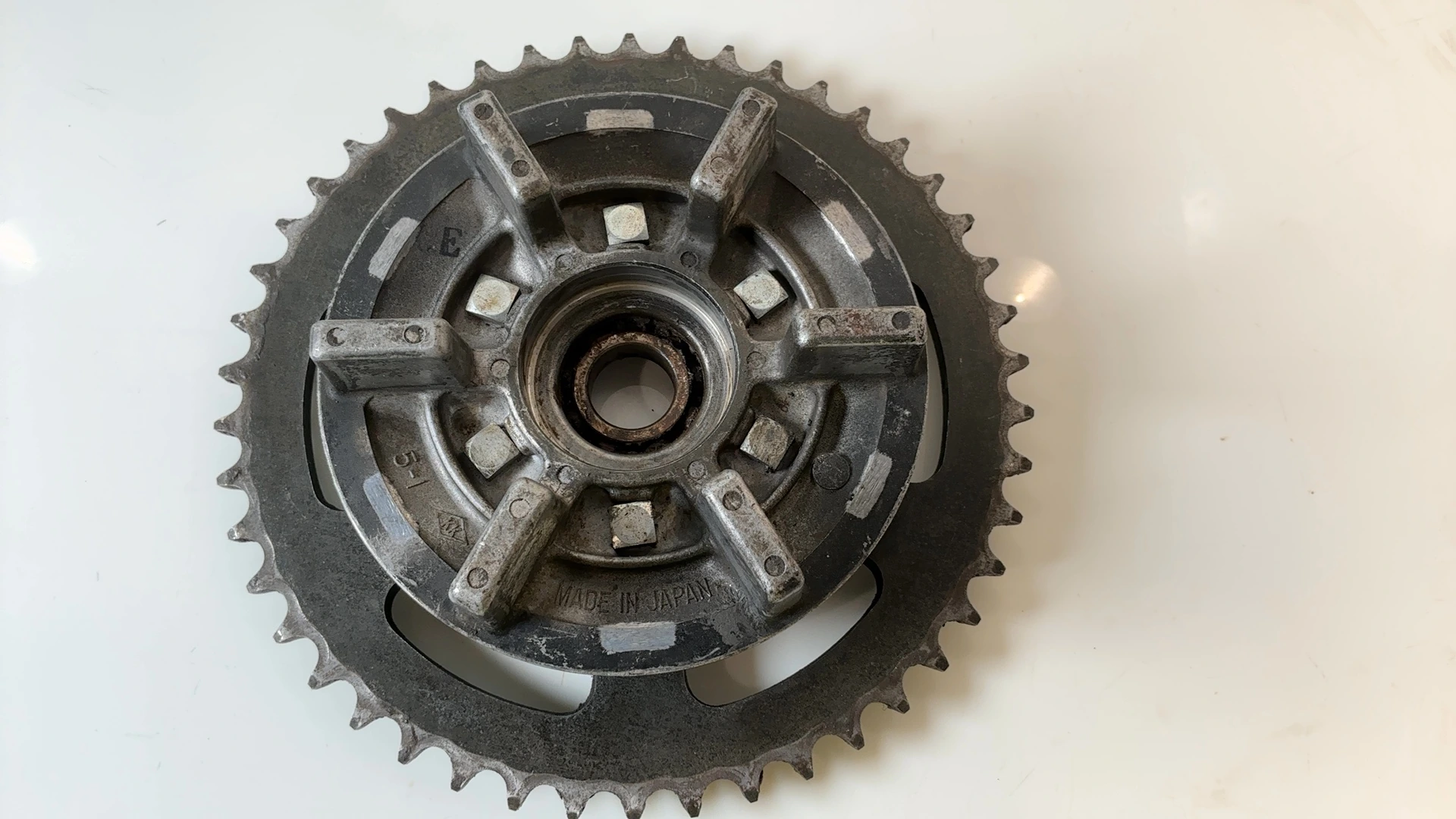 Kawasaki KZ1000 LTD KZ1000-B1 Rear Sprocket Carrier Hub 1976 1977 OEM 42008-040 - Image 6