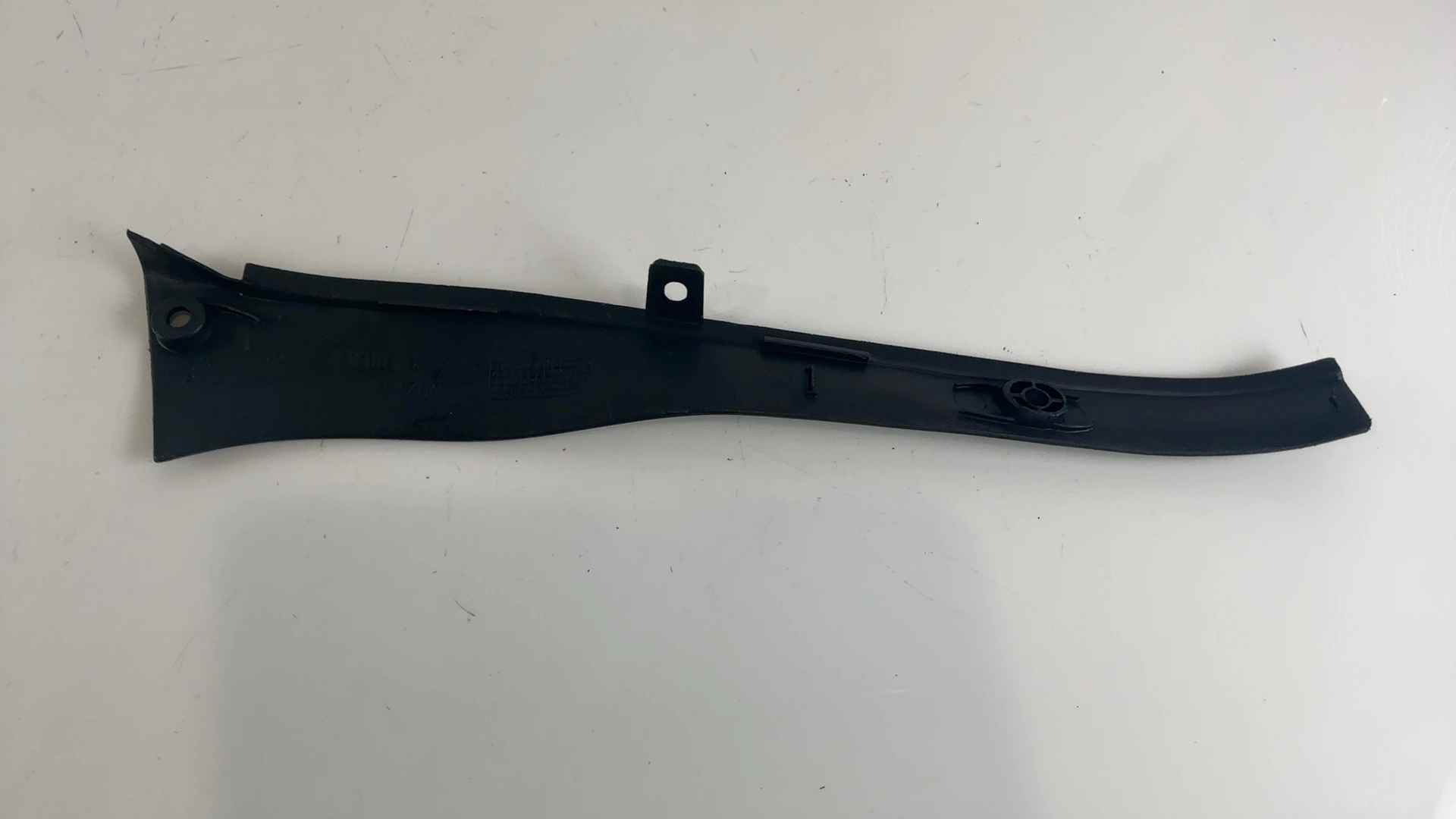 Aprilia RSV Mille 1000 Upper Left Fairing Inner Panel 1998-2003 OEM AP8148943 - Image 2