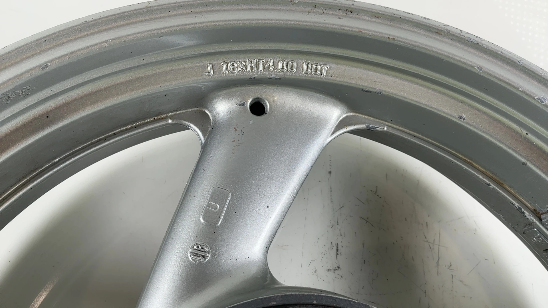Yamaha XJ600S Diversion 4BR Rear Wheel Rim 1991-1997 OEM 3HE-25338-00 Enkei - Image 7
