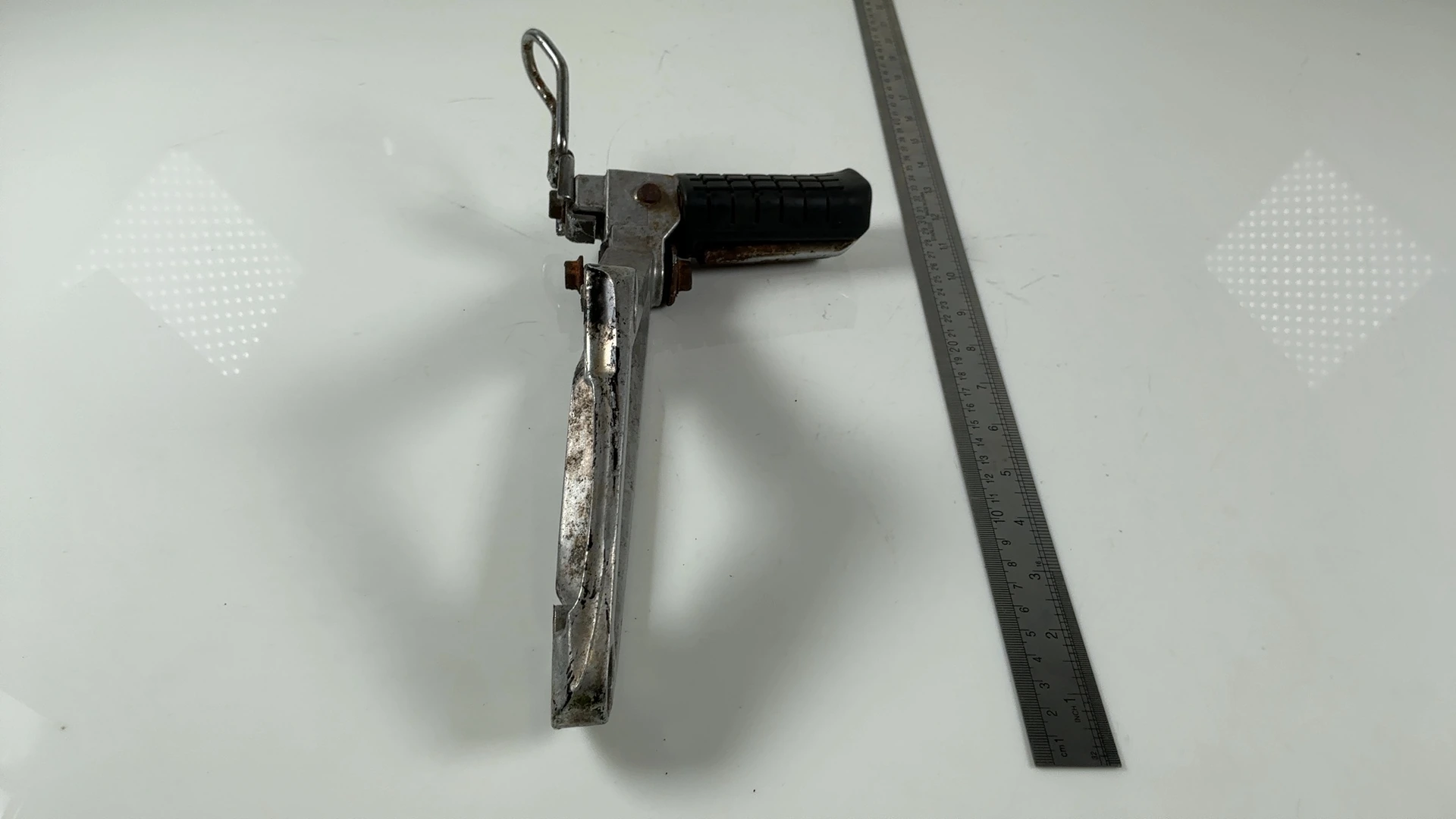 Honda Sabre VF700S 700cc Footrest Peg Bracket Left 1984-1985 OEM 50690-MB0-000 - Image 3