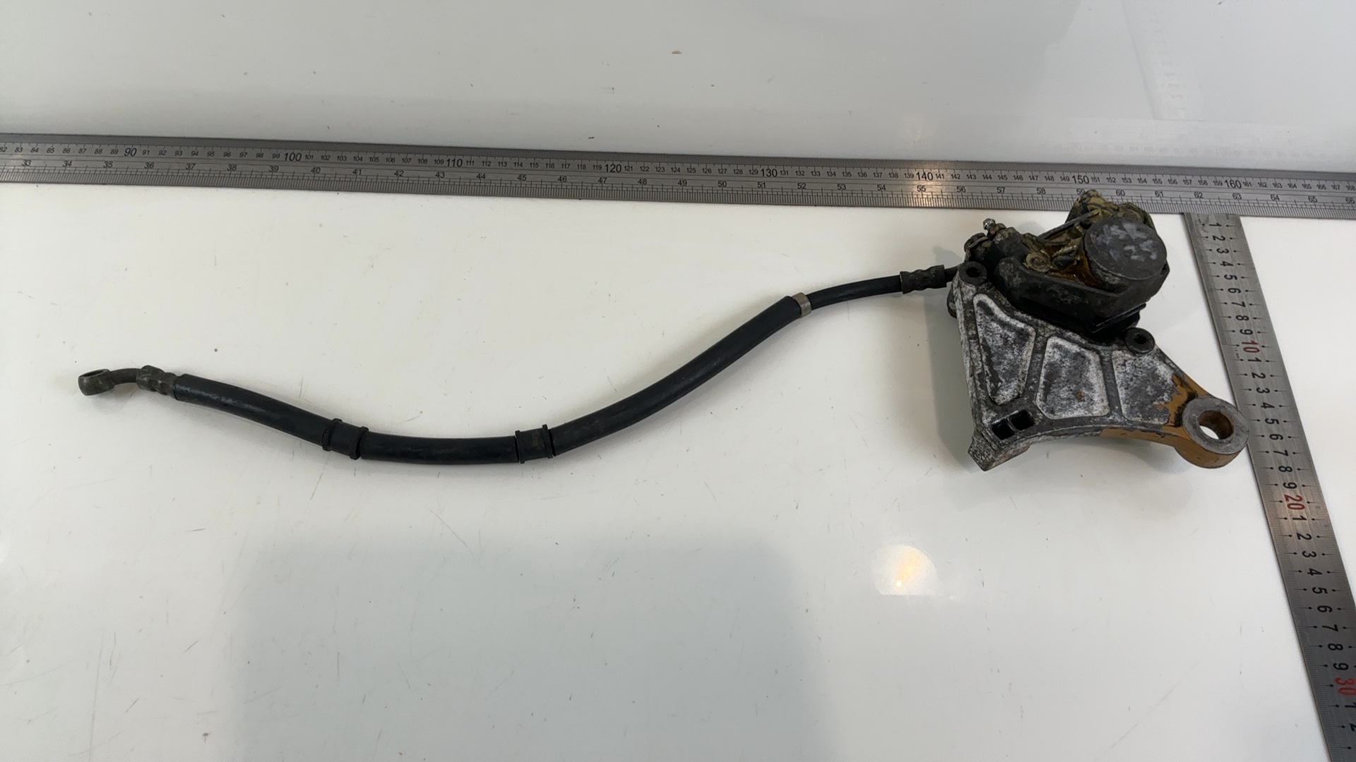 Honda NSR125R JC20 125cc Rear Brake Caliper 1990-1996 OEM 43100-KY4-611 - Image 6