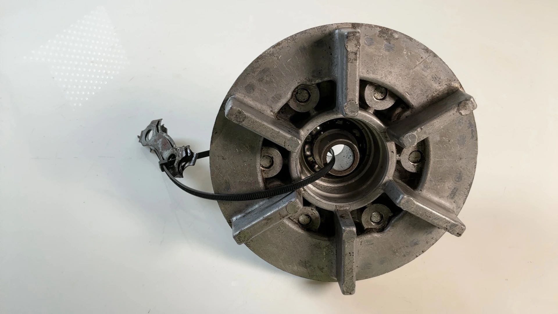 Yamaha XJ550 Maxim Seca 550 Rear Wheel Sprocket Hub Carrier 1981-84 4G0-25366-00 - Image 5
