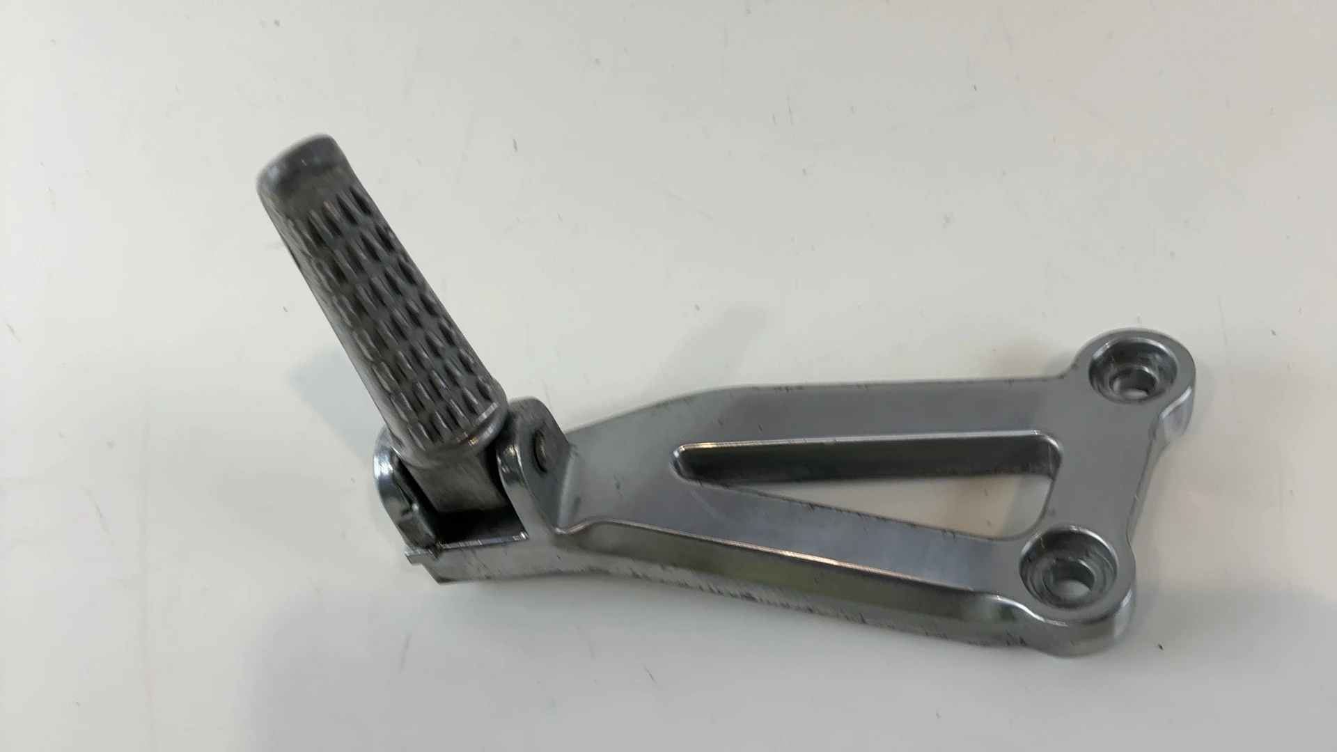 Kawasaki Ninja ZX-12R ZX1200 Rear Left Footrest Peg Hanger 2000-2001 35063-1064